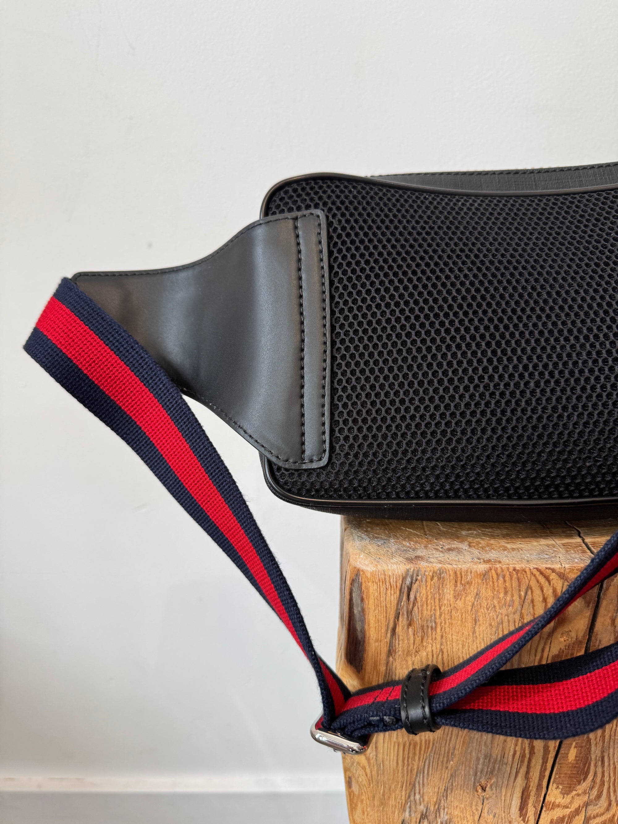 Gucci GG Supreme Belt Bag, Black