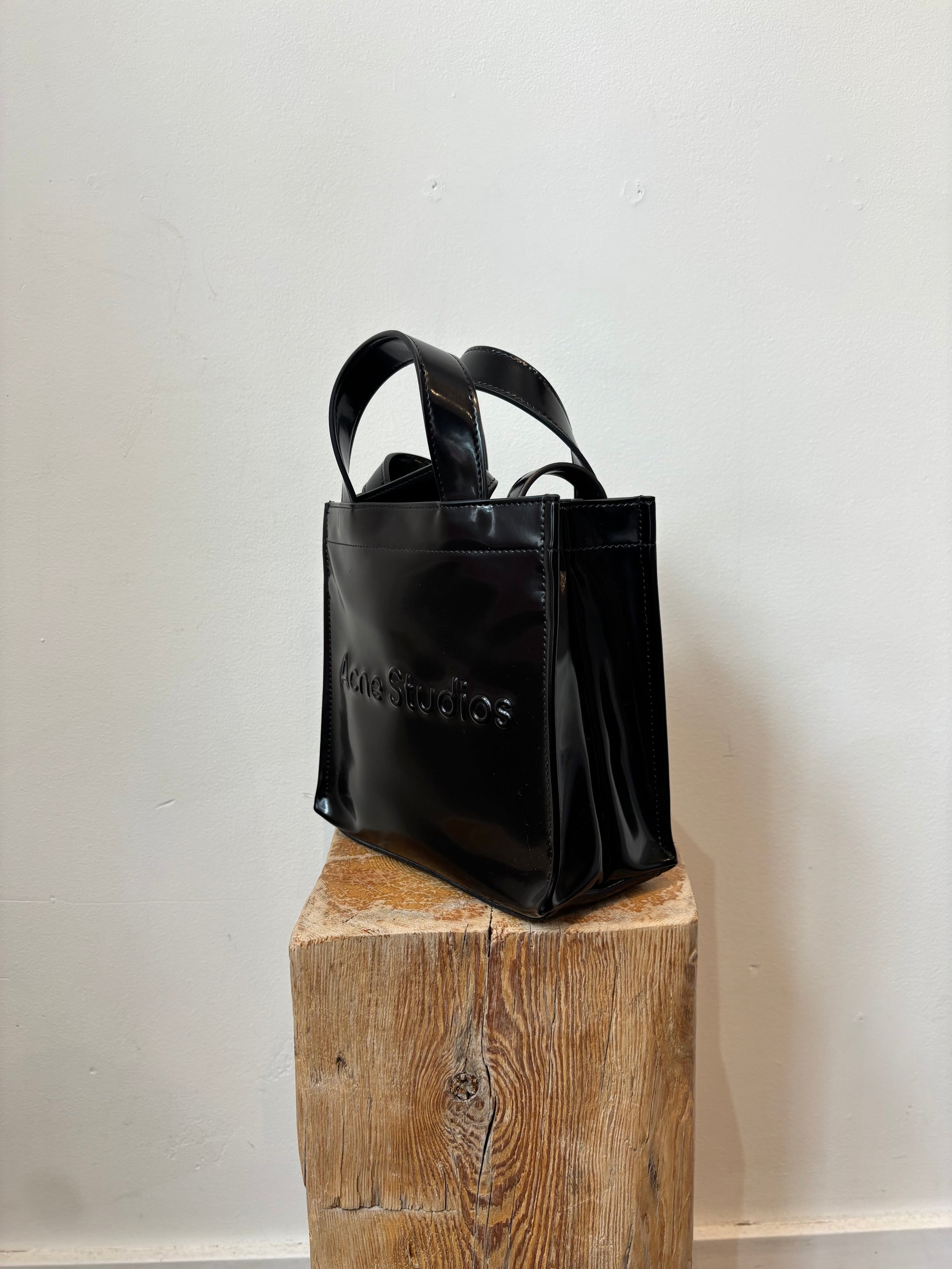Acne Studios black patent small shopper tote bag, Black