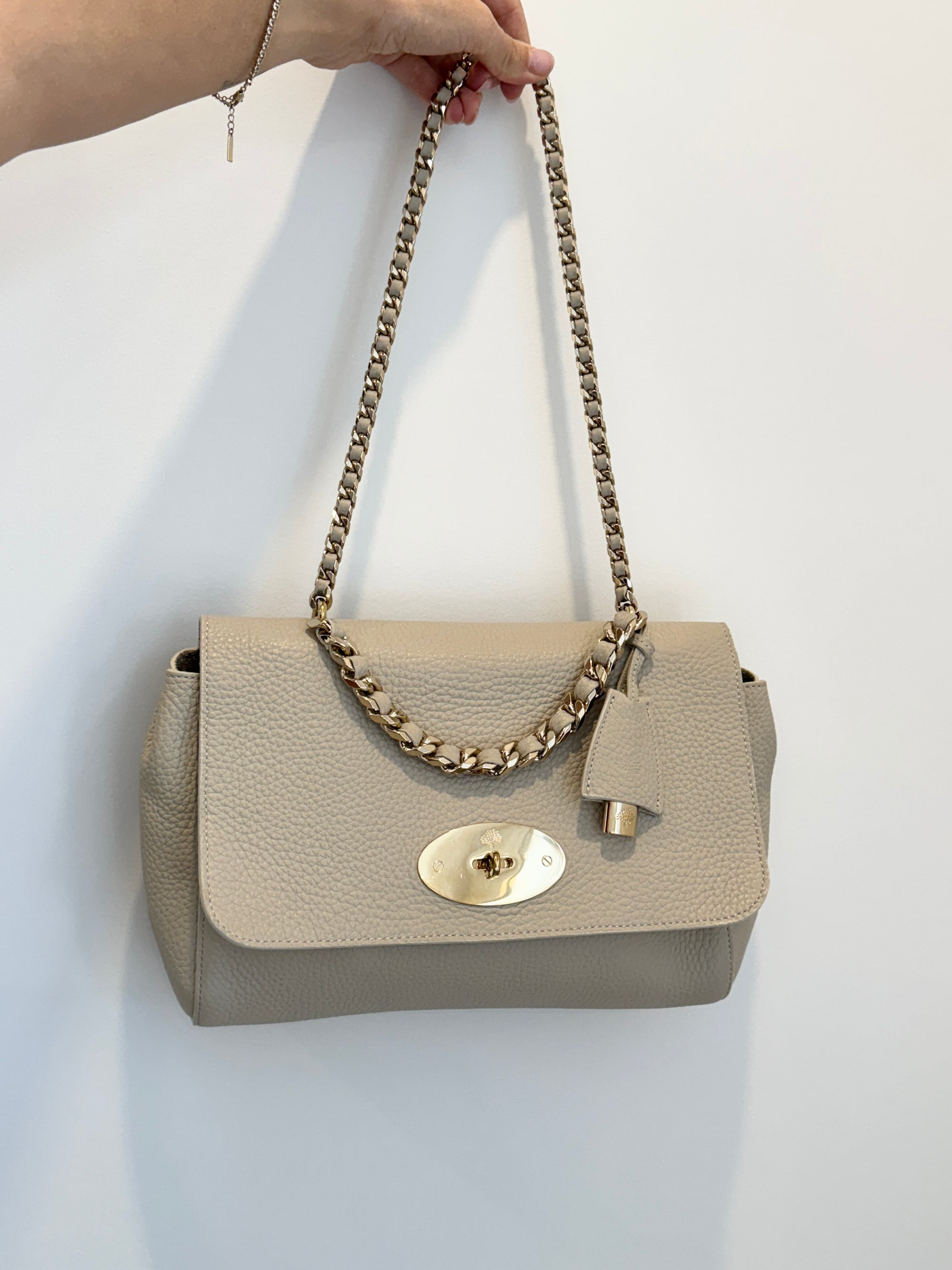 Mulberry Medium Top Handle Lily Grey