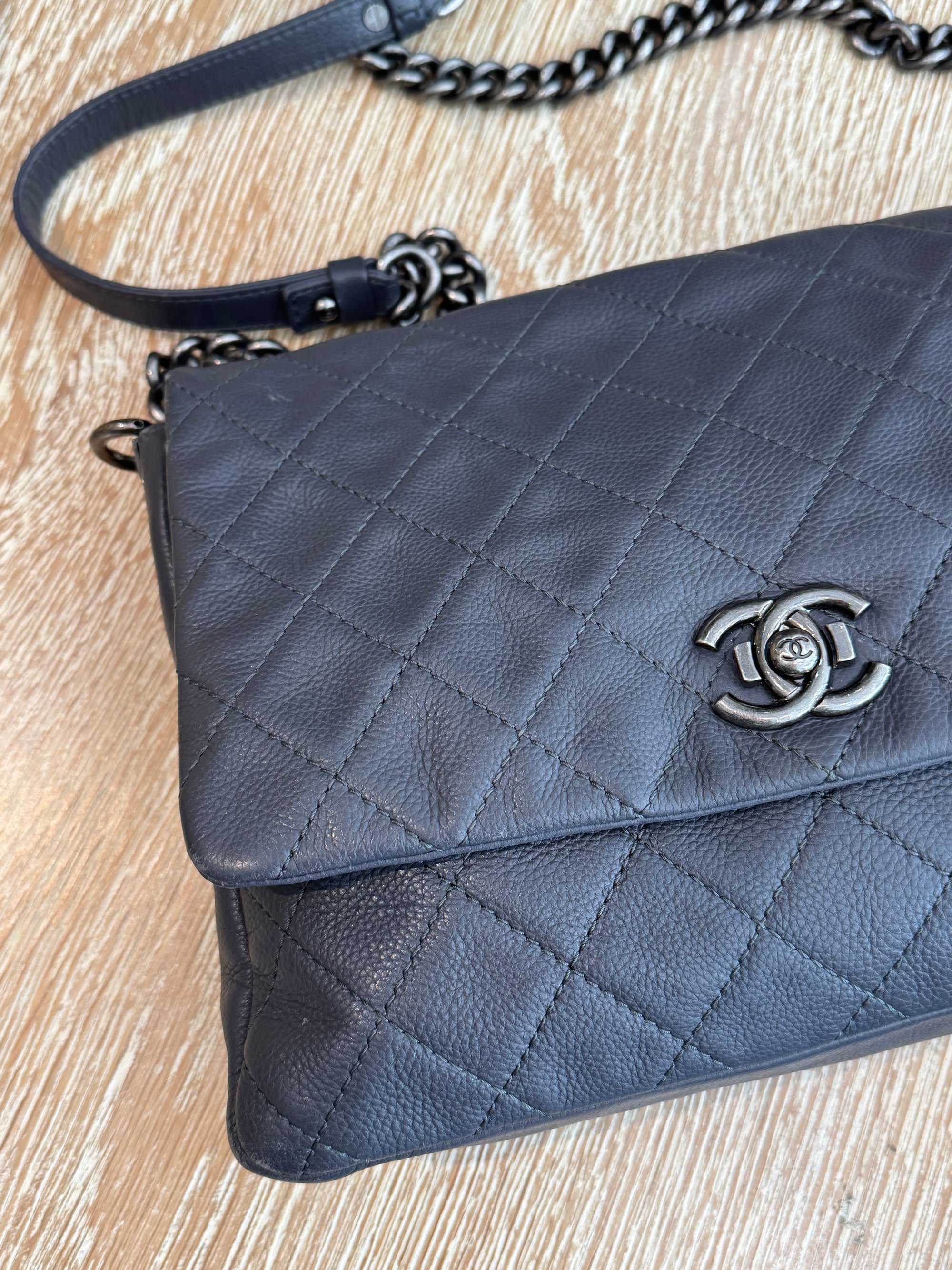 Chanel 2015 Lambskin Quilted Couture Messenger Bag Grey