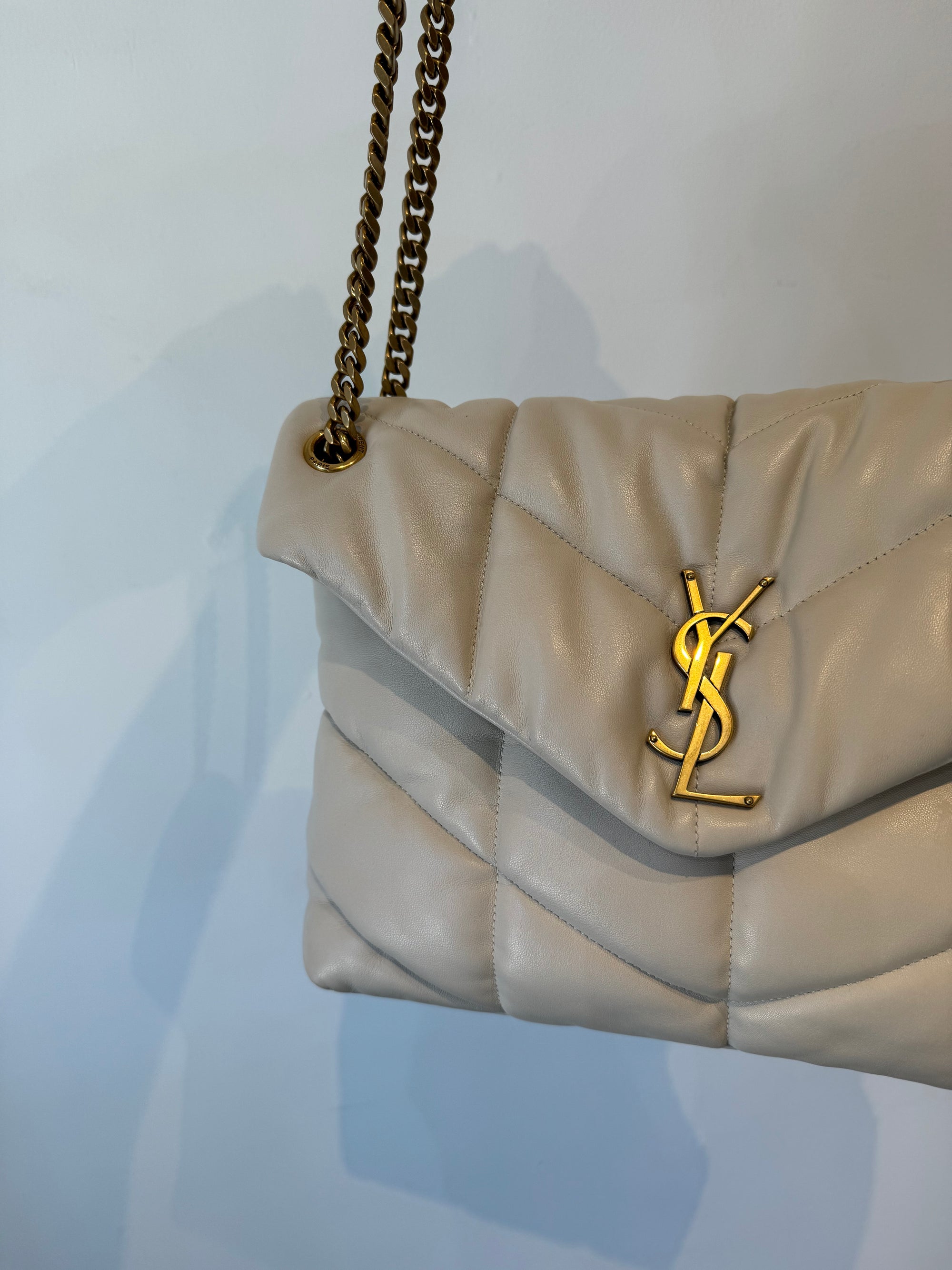 Yves Saint Laurent, Medium LouLou Puffer in Blanc Vintage