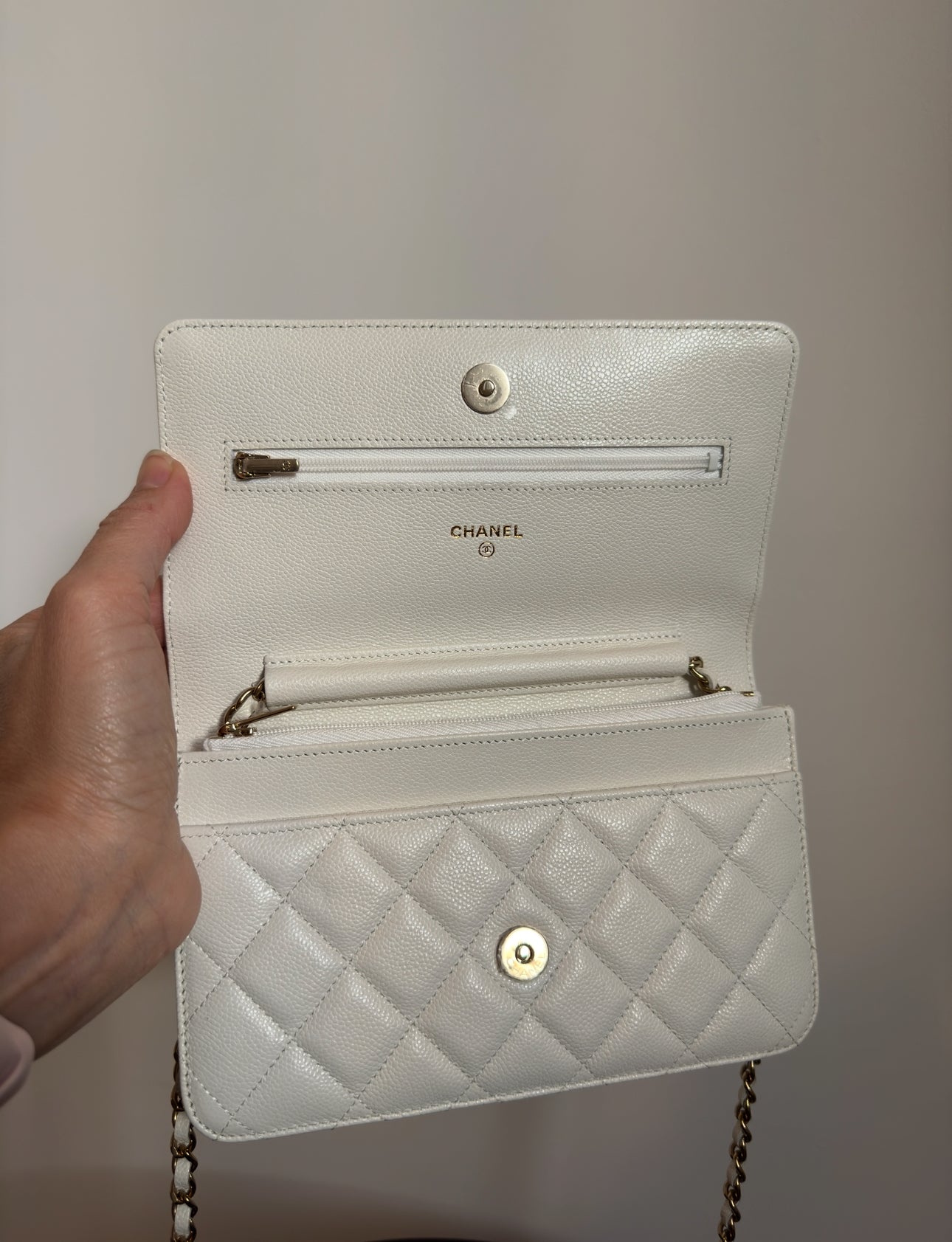 Chanel Wallet on Chain, 2023, Caviar Quilted Leather, White with Gold Hardware