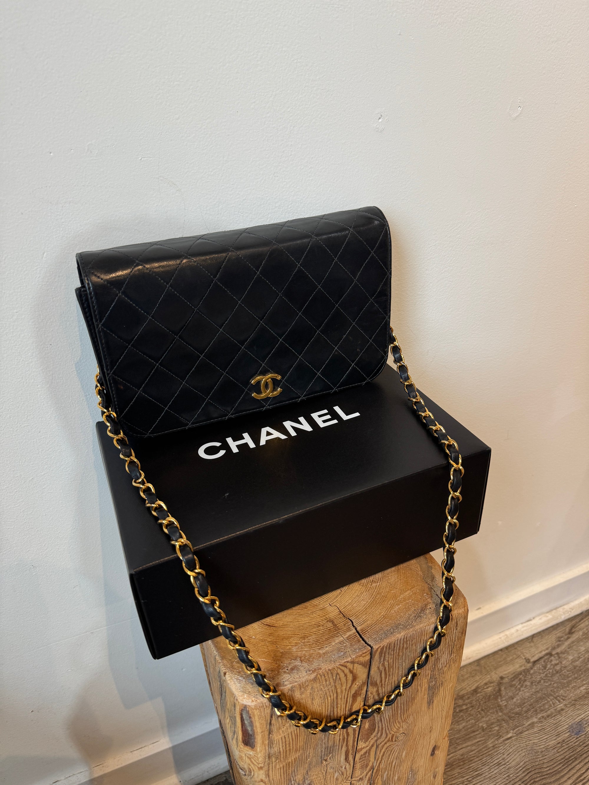 Chanel Vintage Flap Handbag Black, circa 1990s