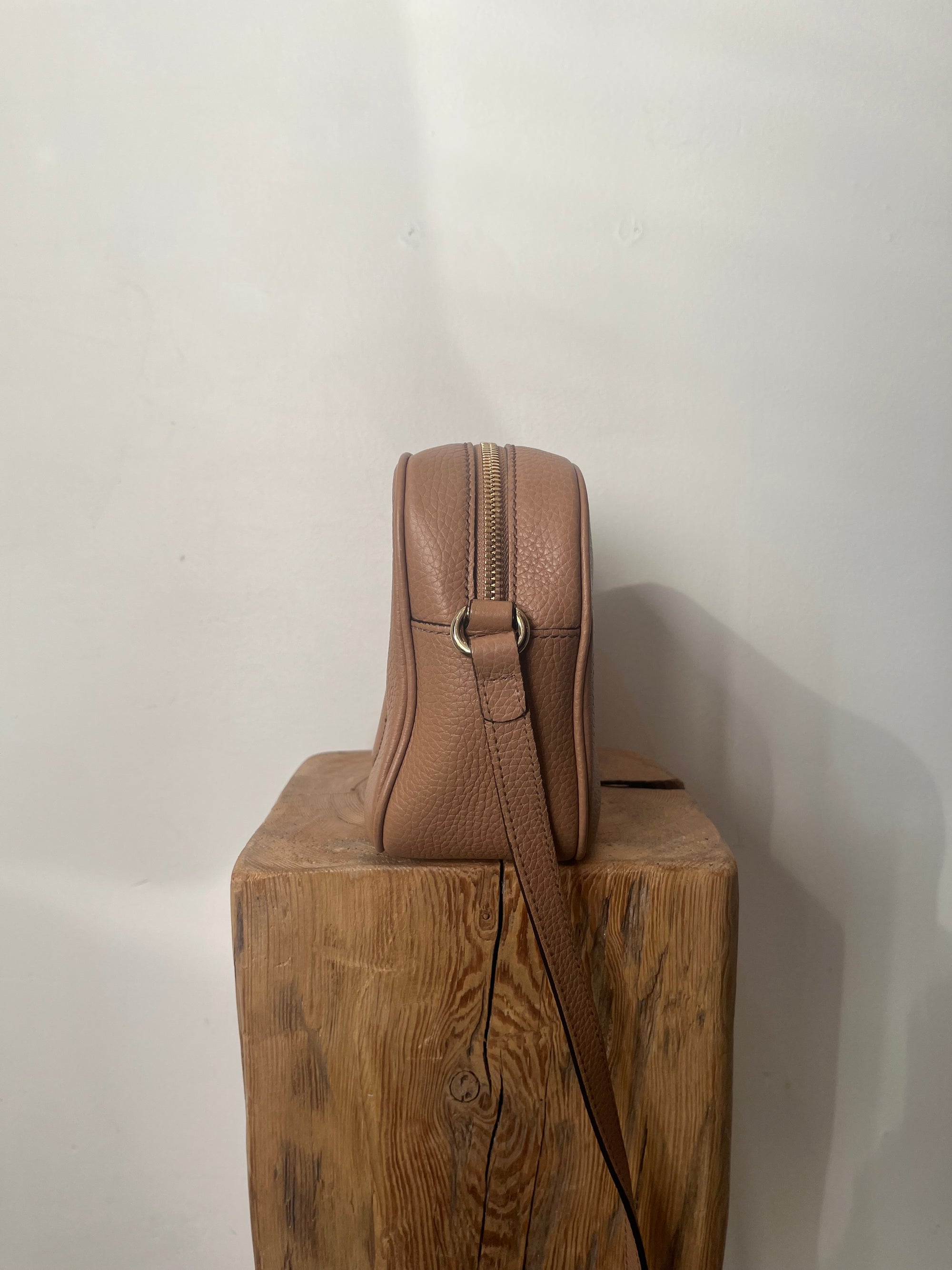 Gucci Soho Disco Bag, Beige