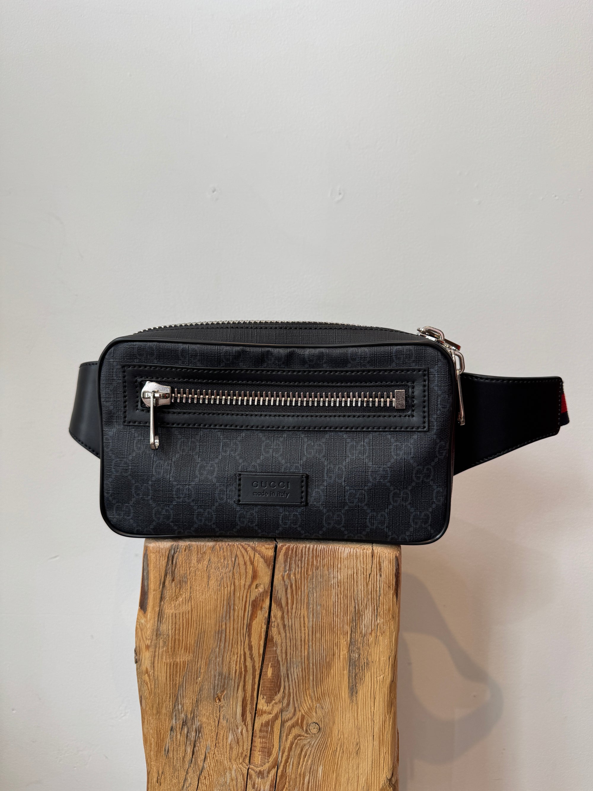 Gucci GG Supreme Belt Bag, Black