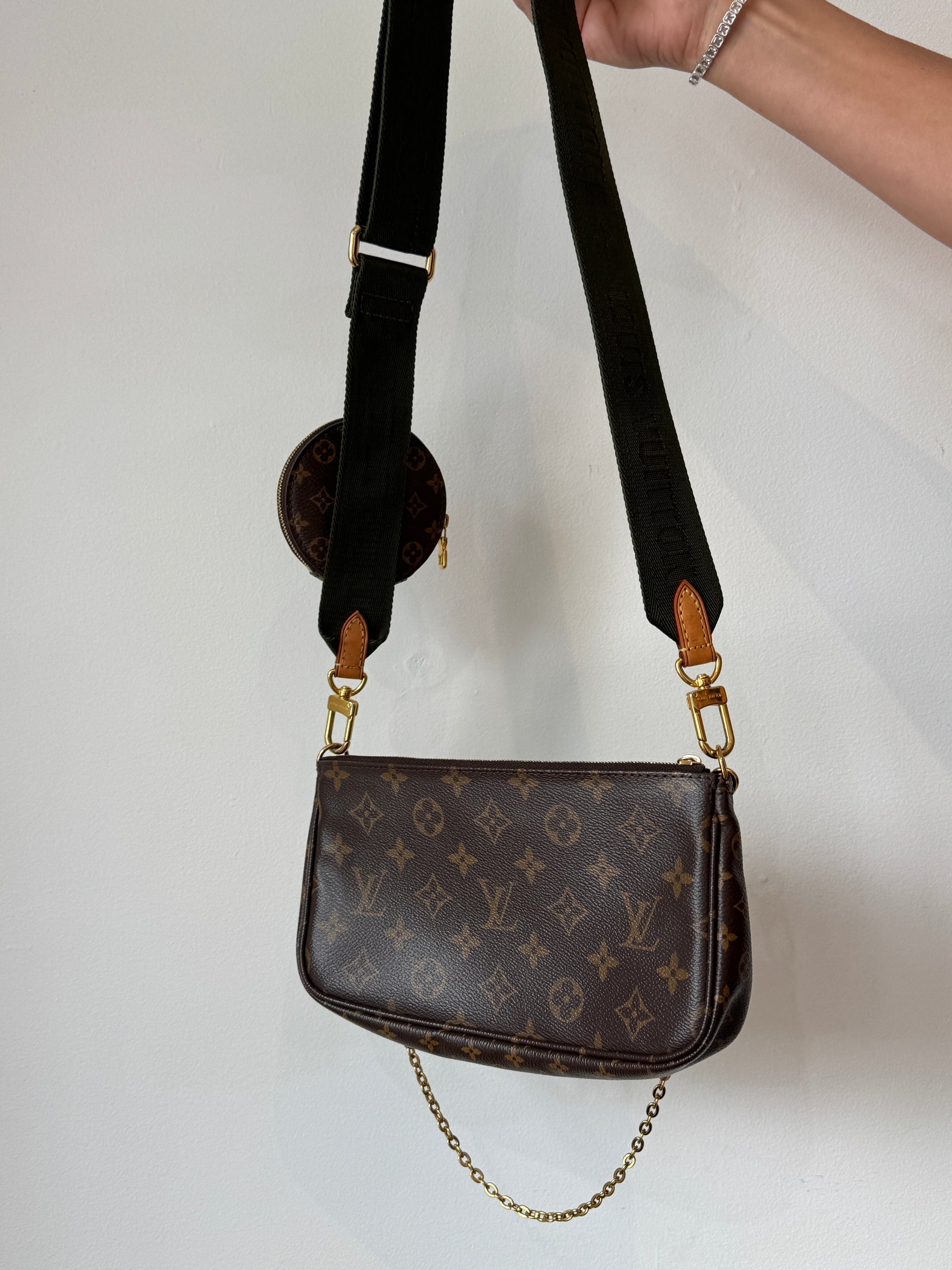 Louis Vuitton Multi Pochette Green