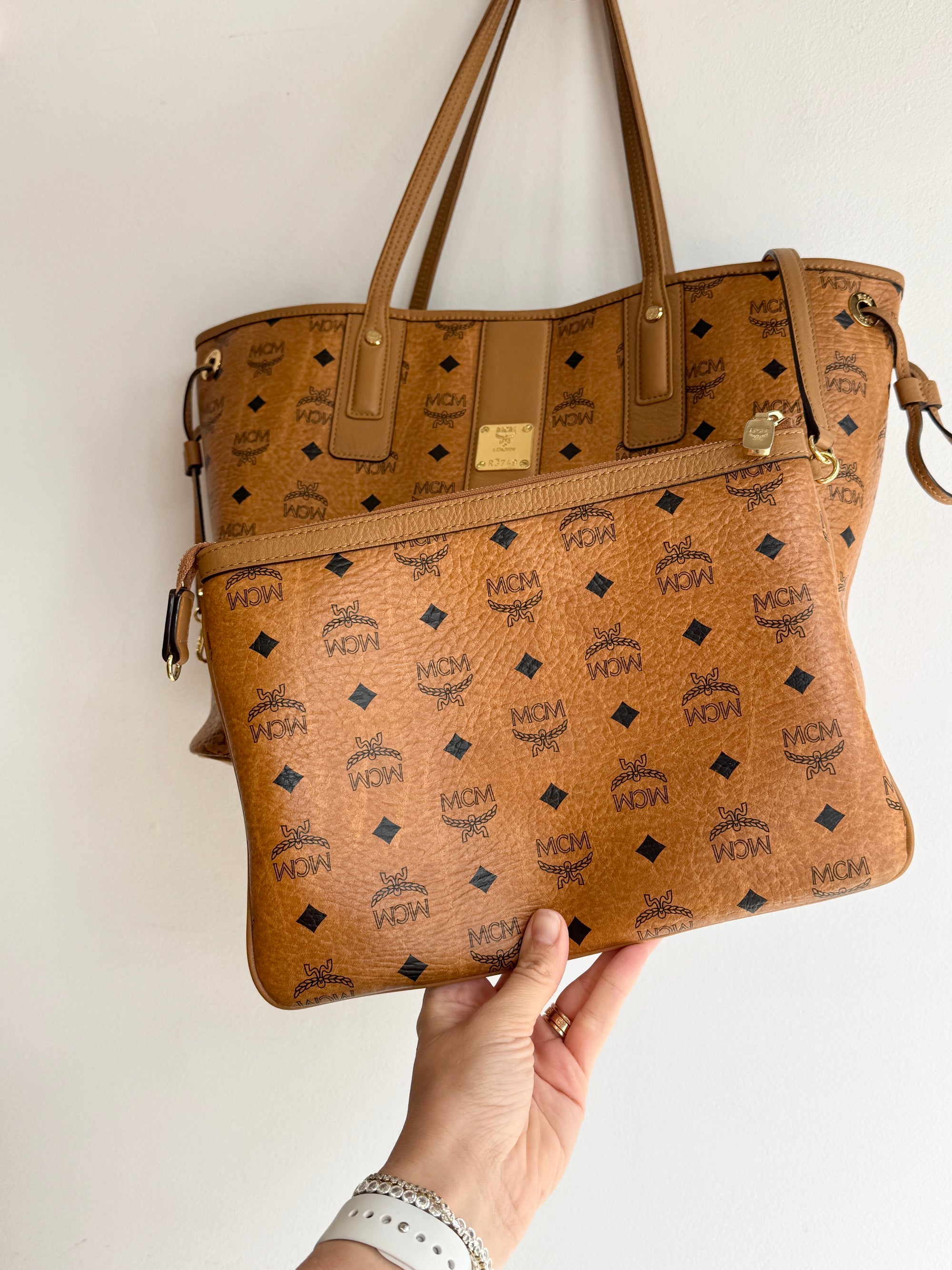 MCM Medium Liz Reversible Shopper Brown