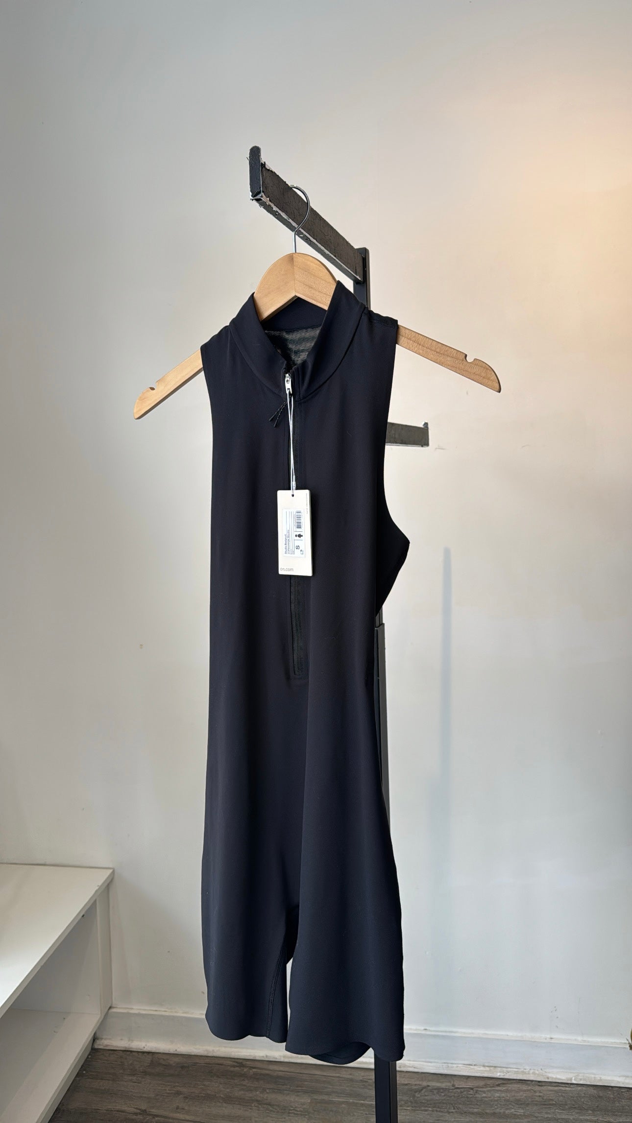 On Cloud Studio Jumpsuit Black, Small