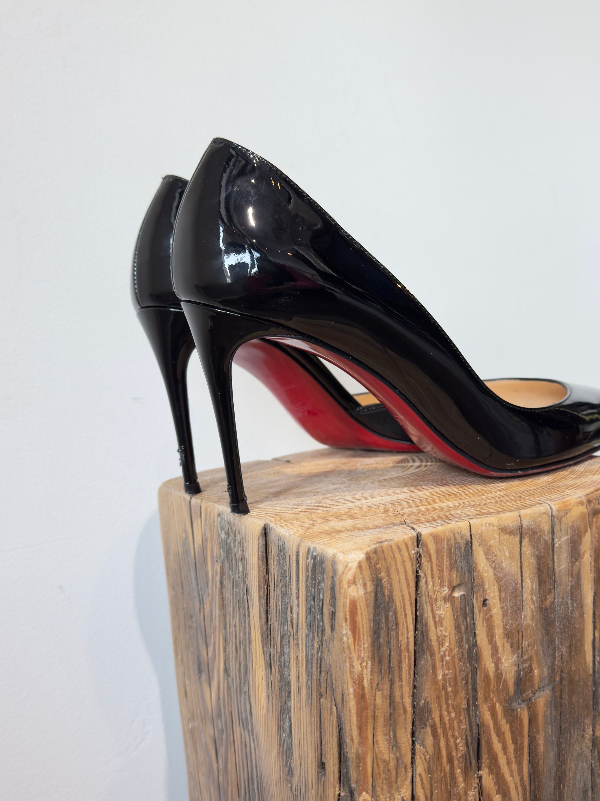 Christian Louboutin Iriza pumps, Black, 38