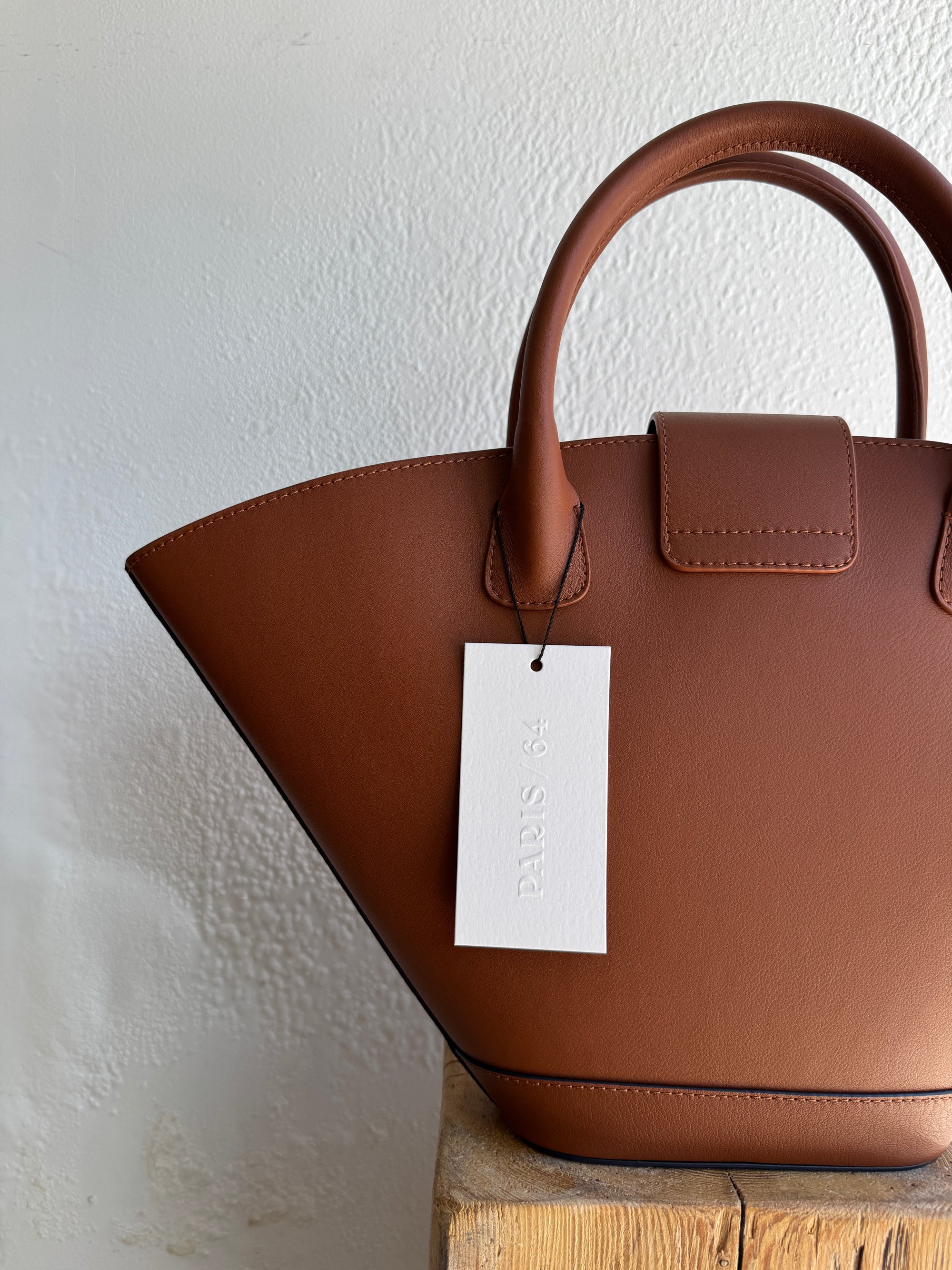 Paris 64 Lumiere Tote Bag, Caramel