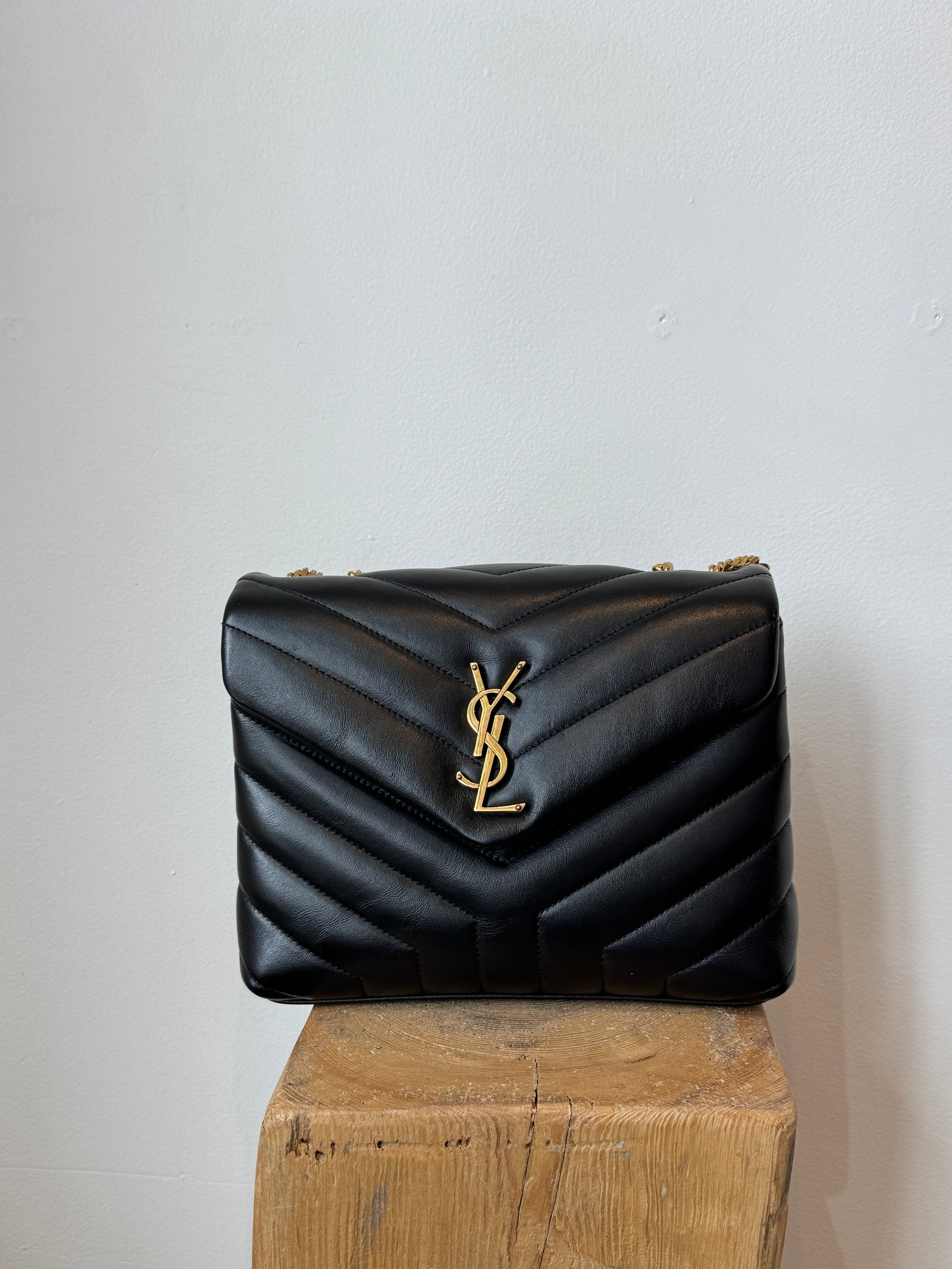 Saint Laurent Small Loulou Quilted Handbag Black
