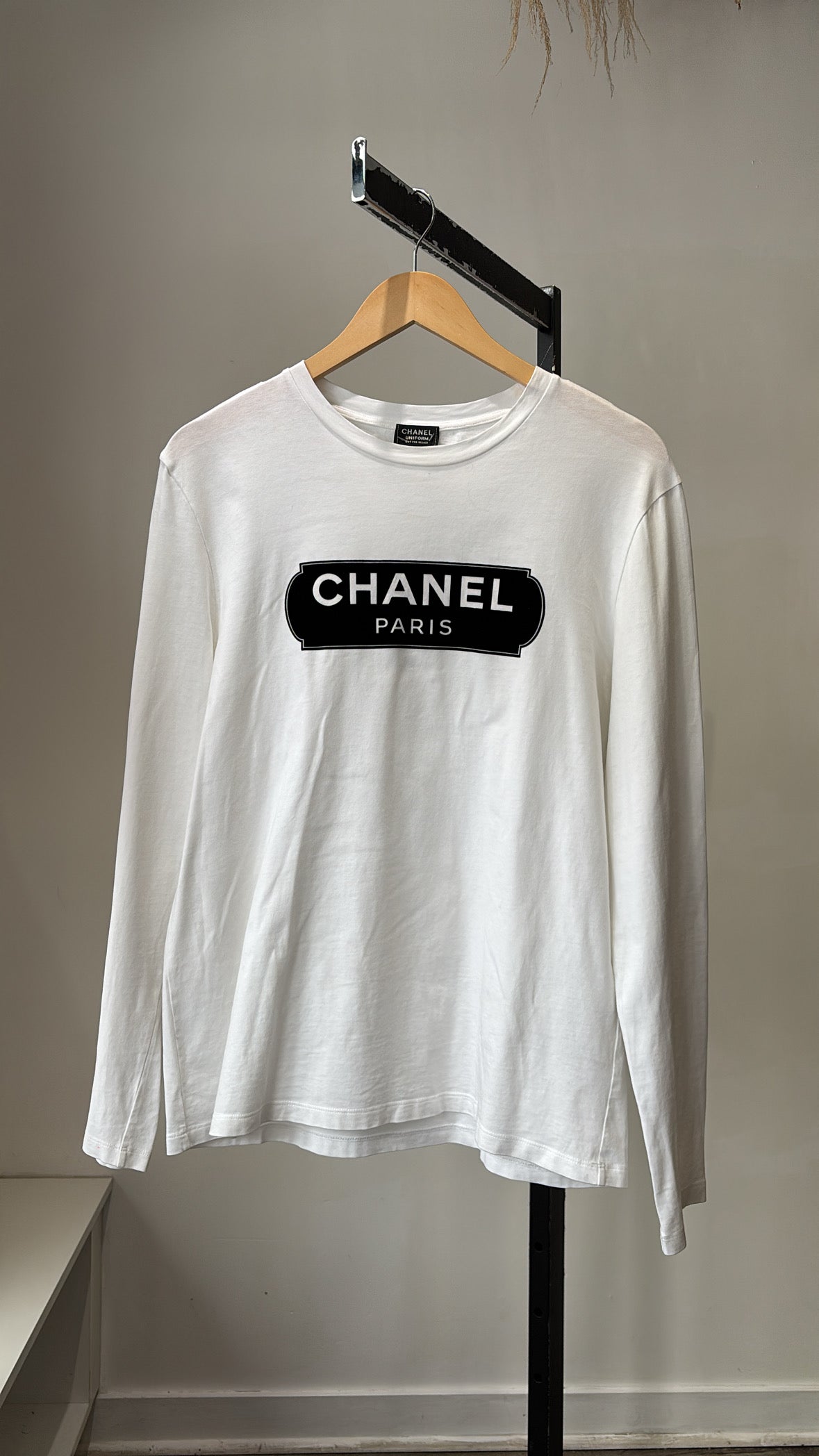 Chanel Uniform white cotton long sleeve shirt, Medium - The