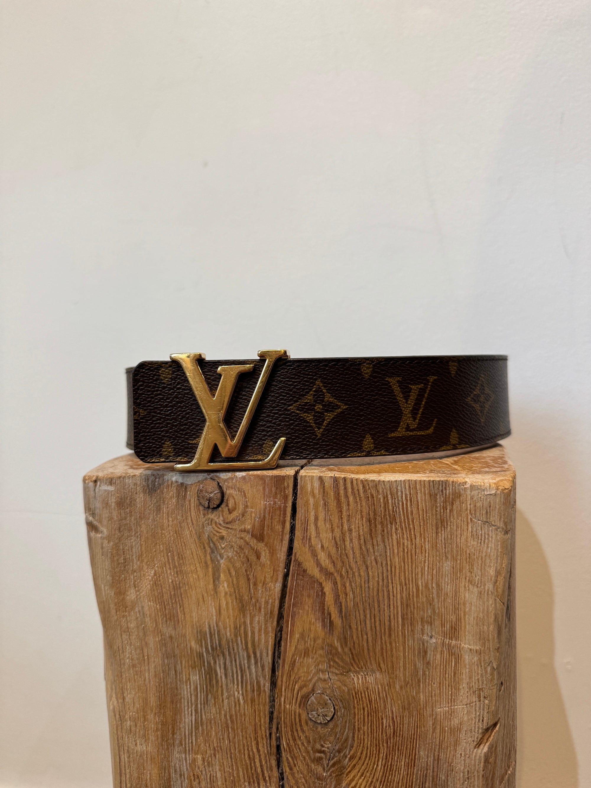 Louis Vuitton Monogram 40MM Belt, 80/32