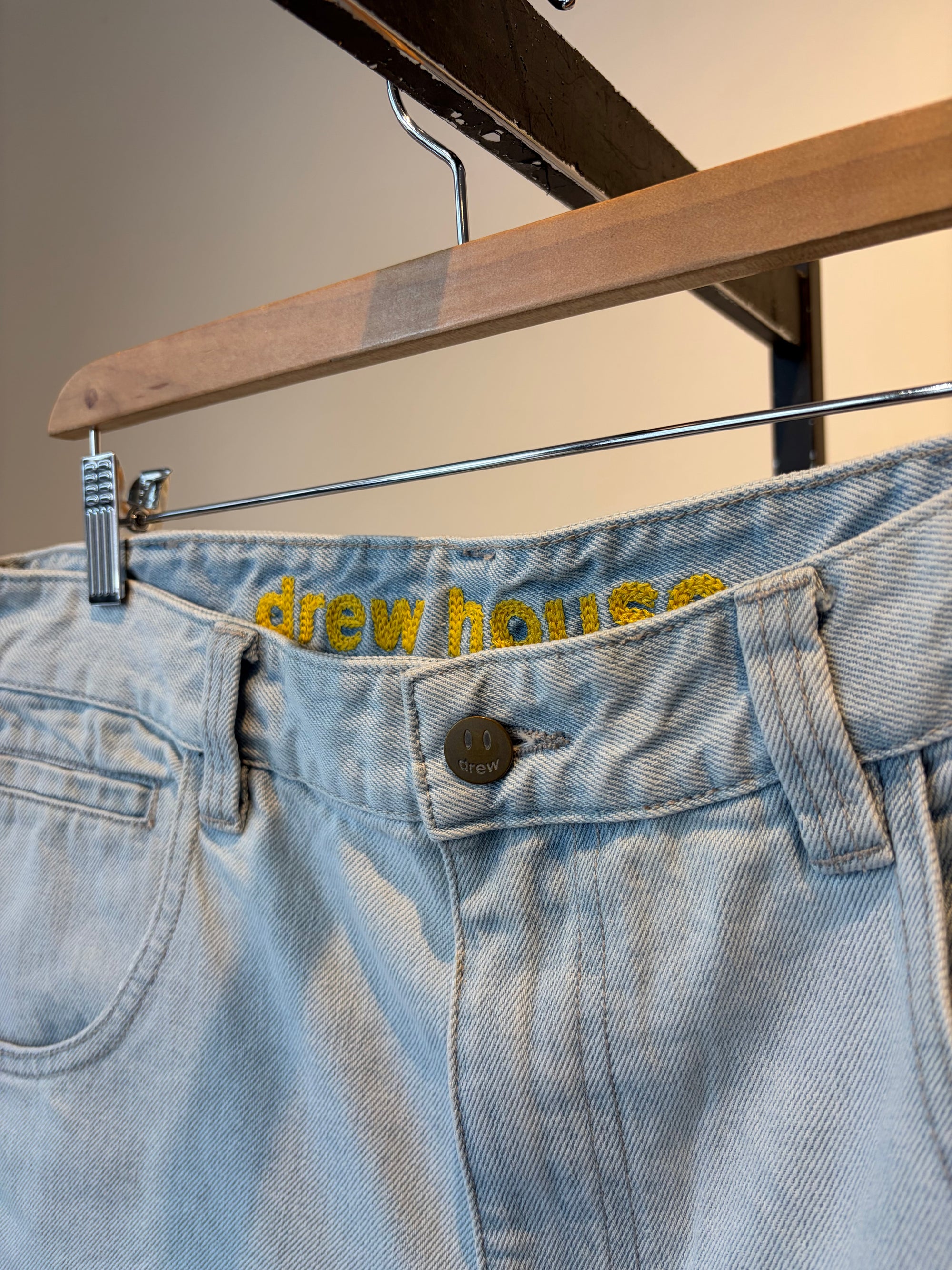 Drew House Smiley Denim Short Bleach Washed, 34