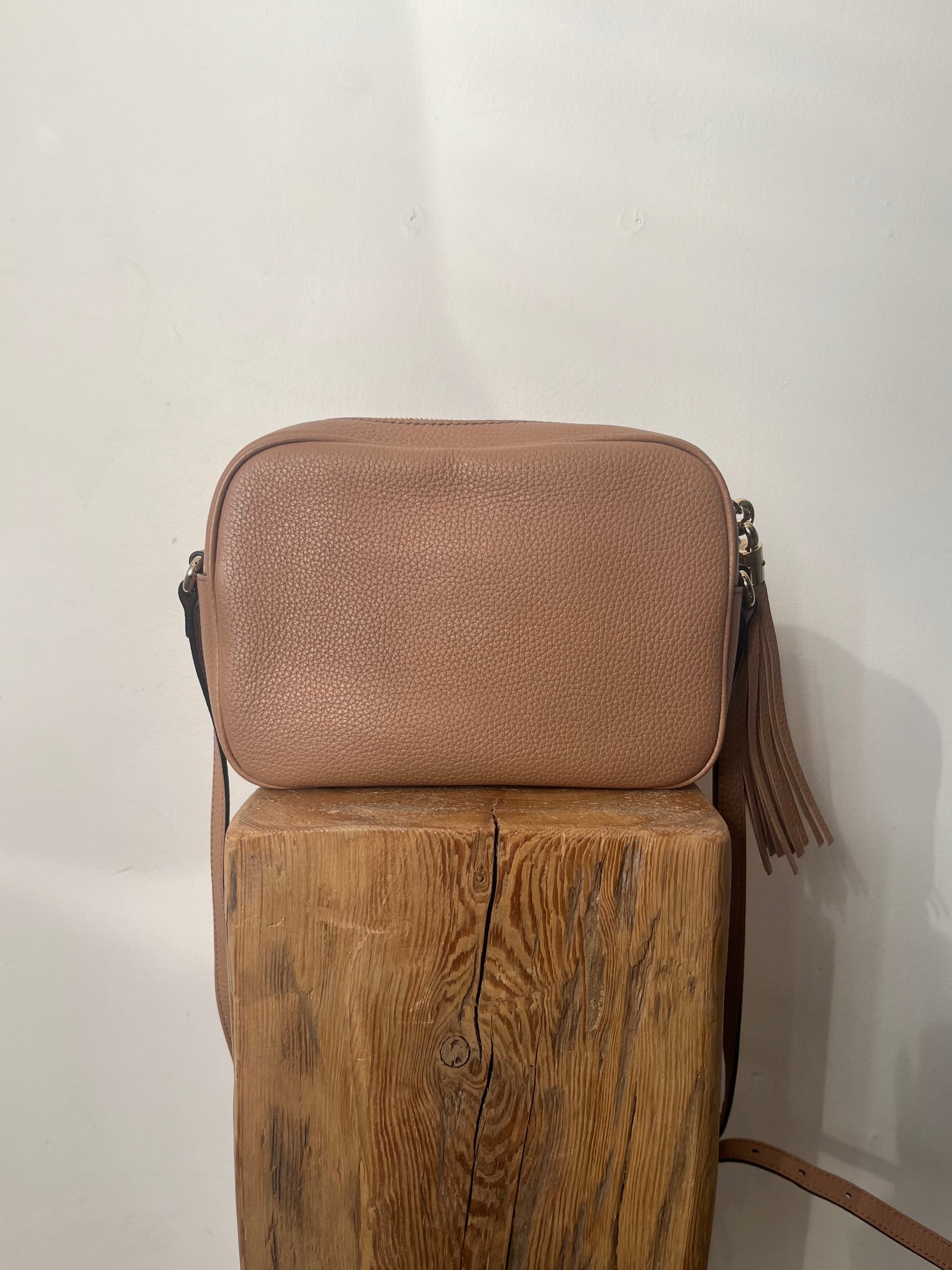 Gucci Soho Disco Bag, Beige