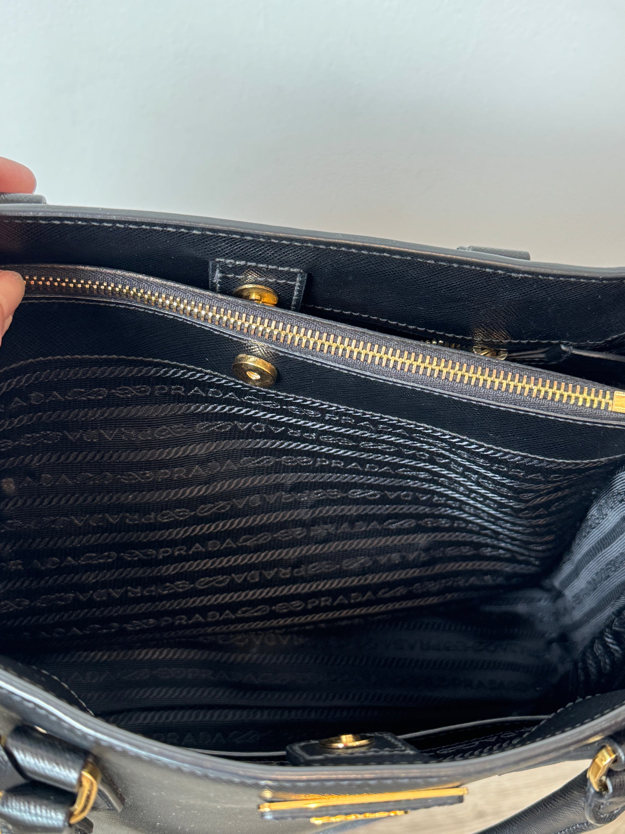 Prada Galleria Medium Tote Safiano Leather Black