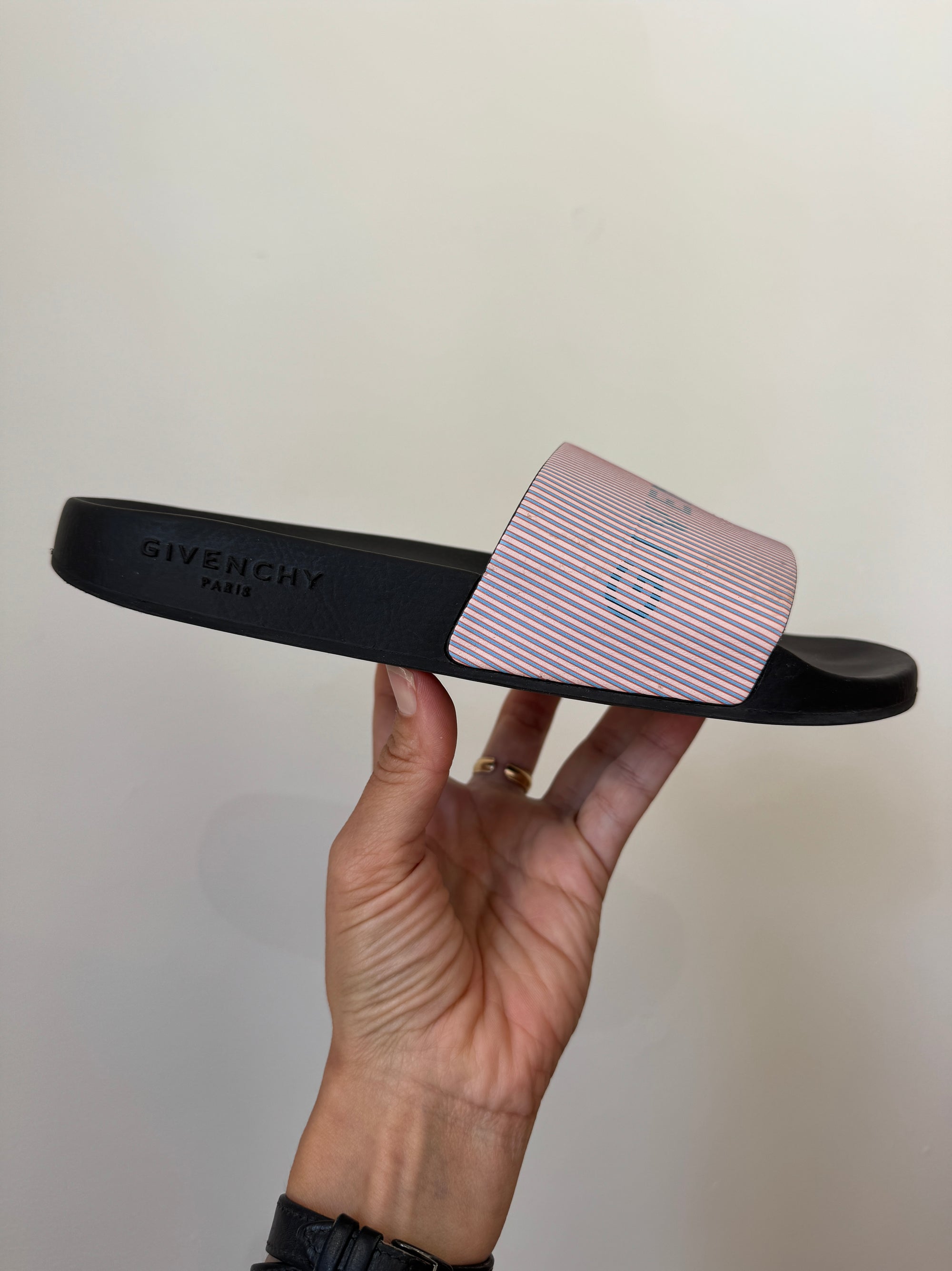 Givenchy Paris Black Pink Metallic Logo Slides, 39