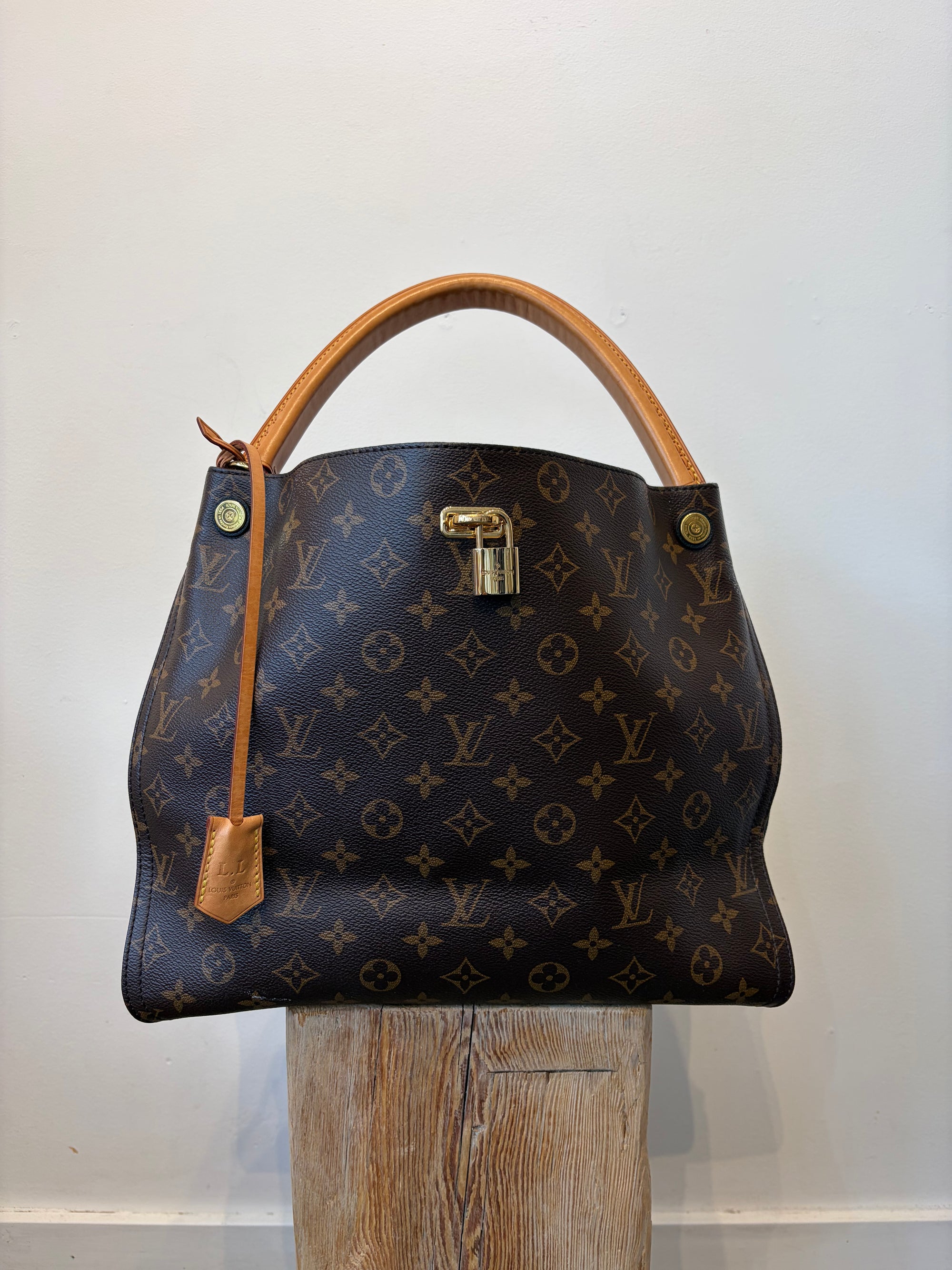 Louis Vuitton Monogram Gaia Handbag, Brown/Black