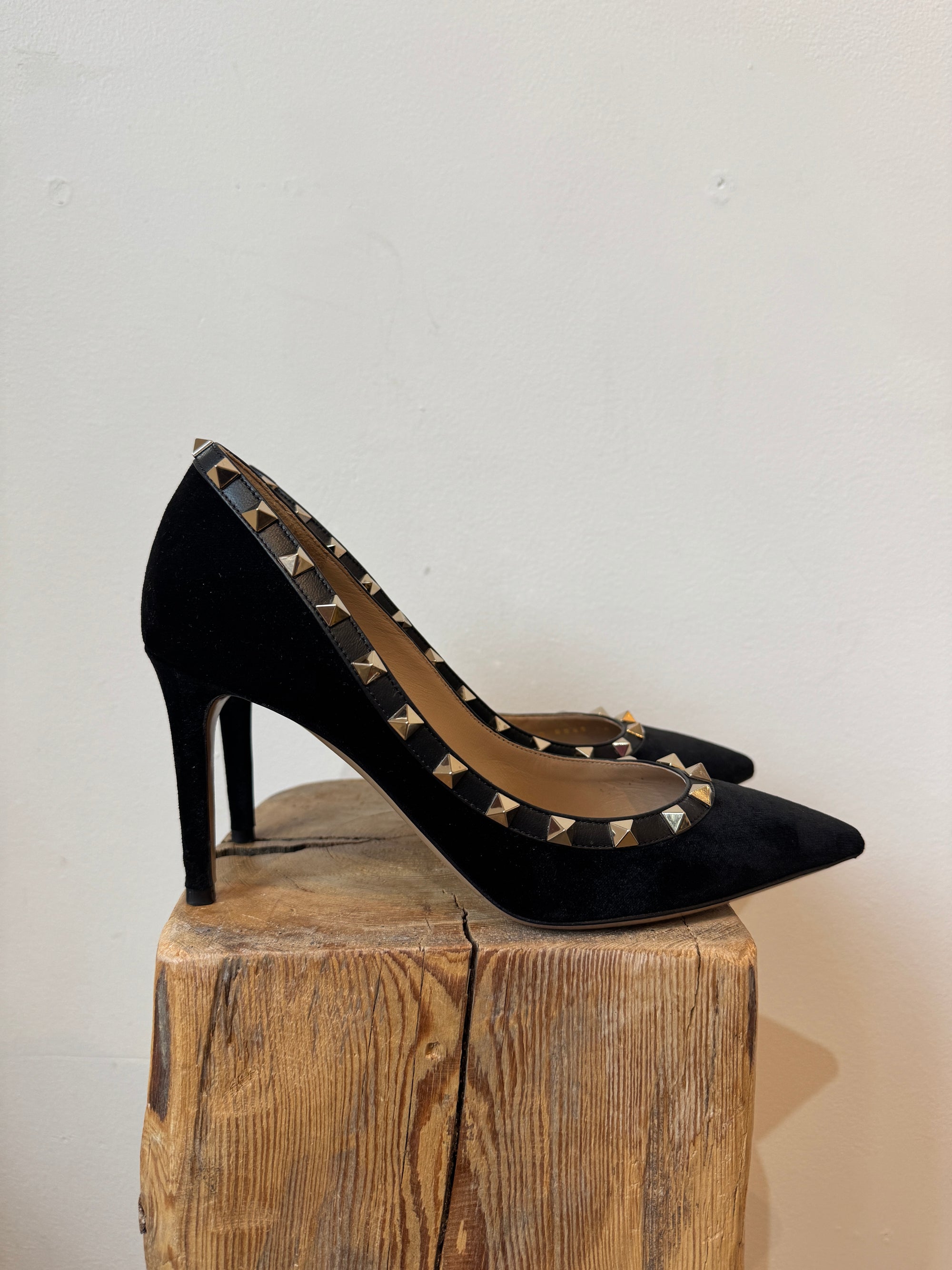 Valentino Velvet Rock Stud Pumps, 38