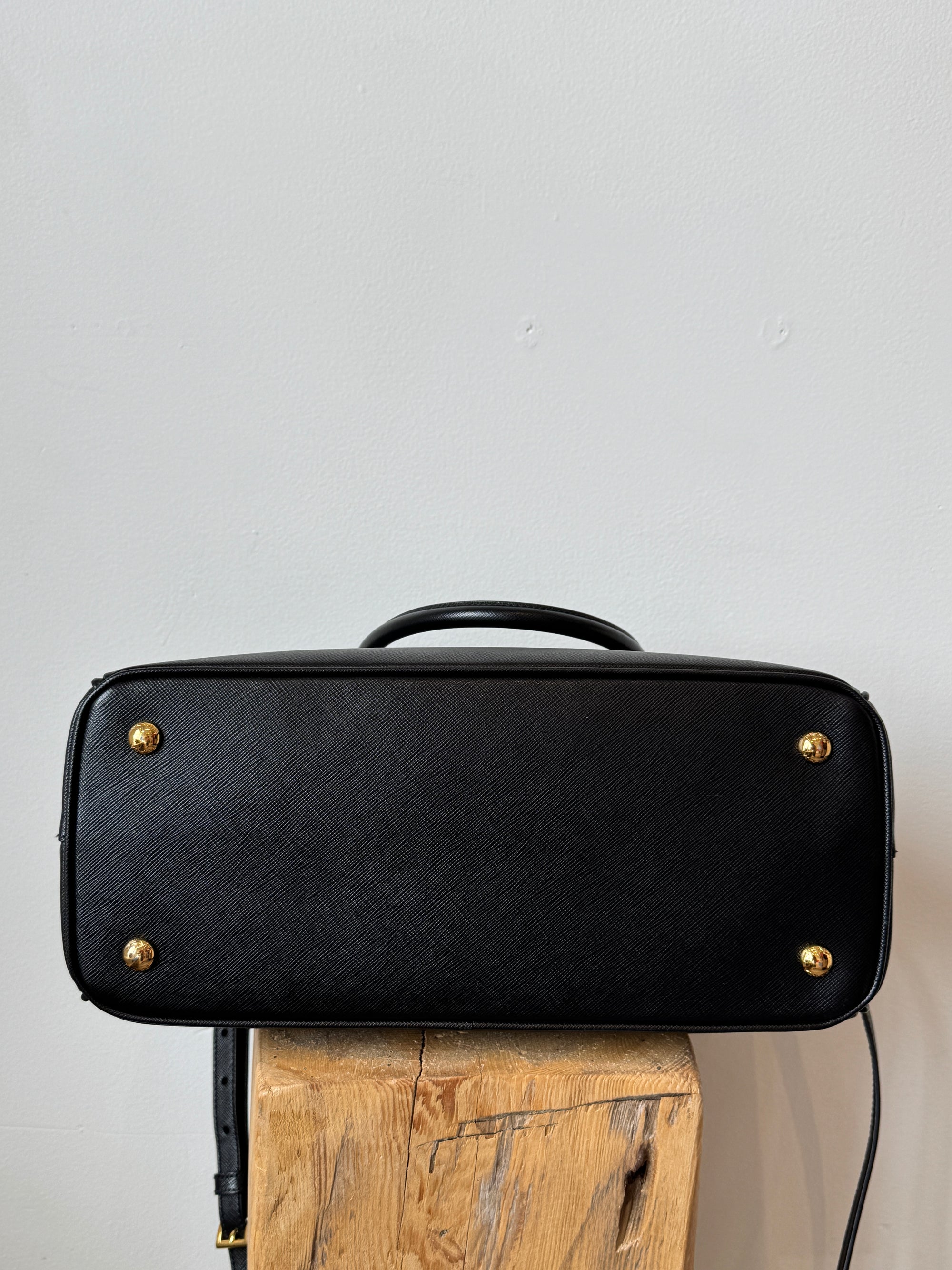 Prada Galleria Medium Tote Safiano Leather Black