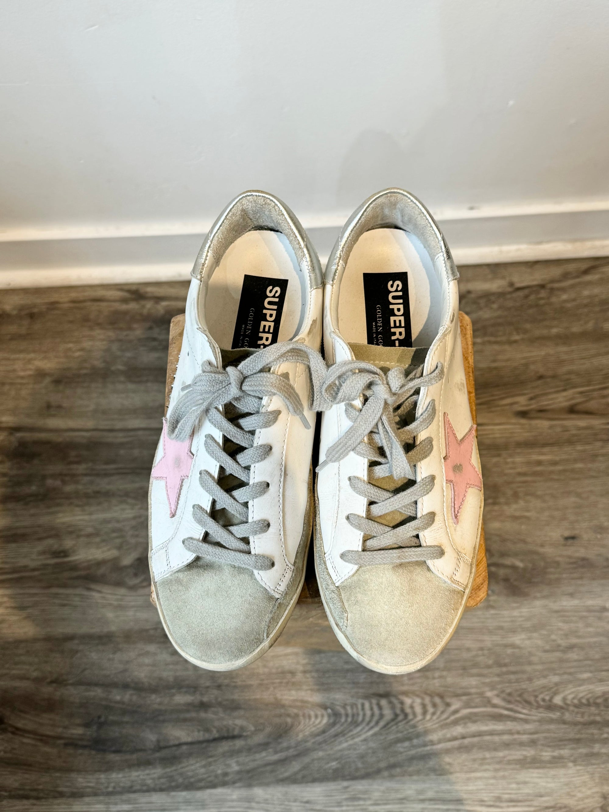 Golden Goose Superstar Sneakers with Pink Star size 38