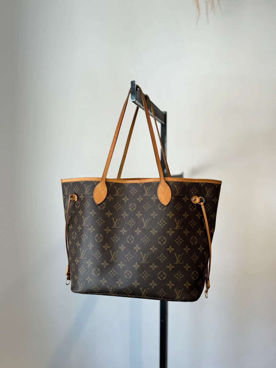 Louis Vuitton Neverfull Handbags Monogram, MM