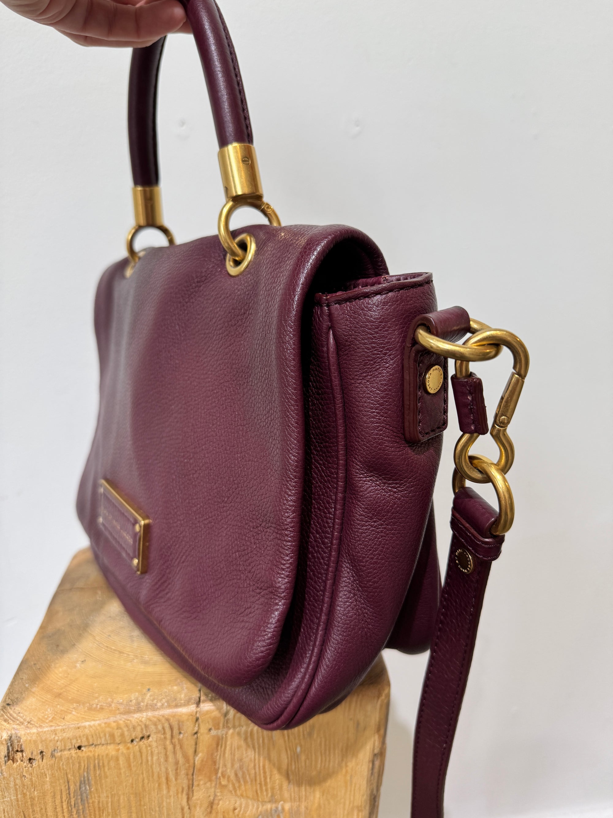 Marc by Marc Jacobs Top Handle Crossbody Handbags Burgundy