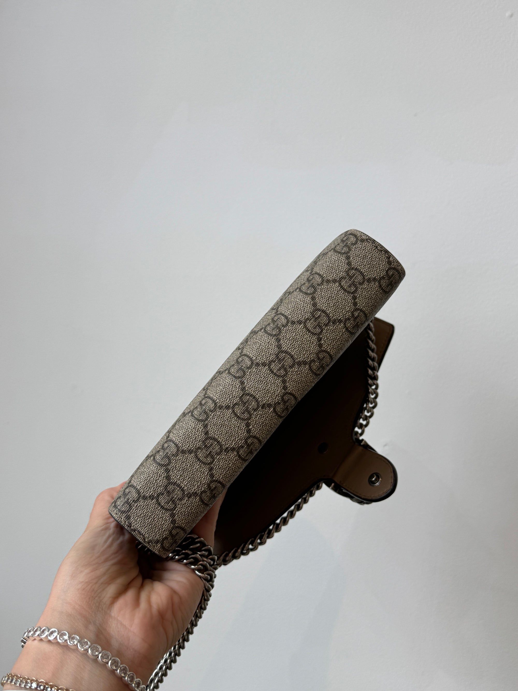 Gucci Dionysus Wallet on Chain Beige