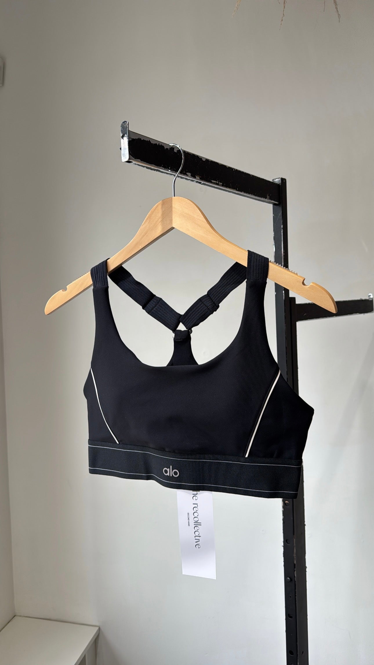 Alo Yoga Airlift Suit Up Sports Bra, Large - The Recollective