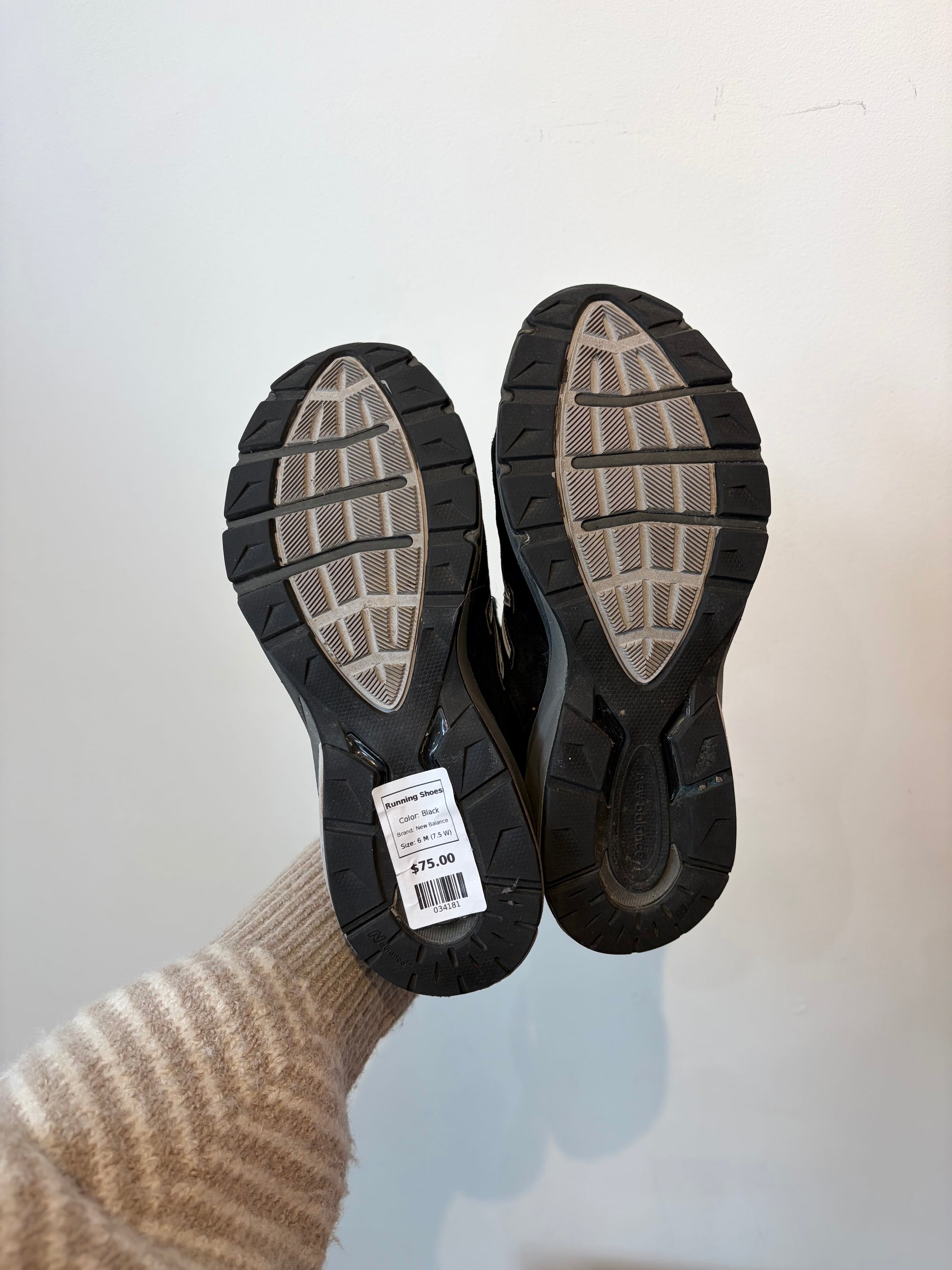 New Balance Shoes, 990 V5 Black, 6 M (7.5 W)