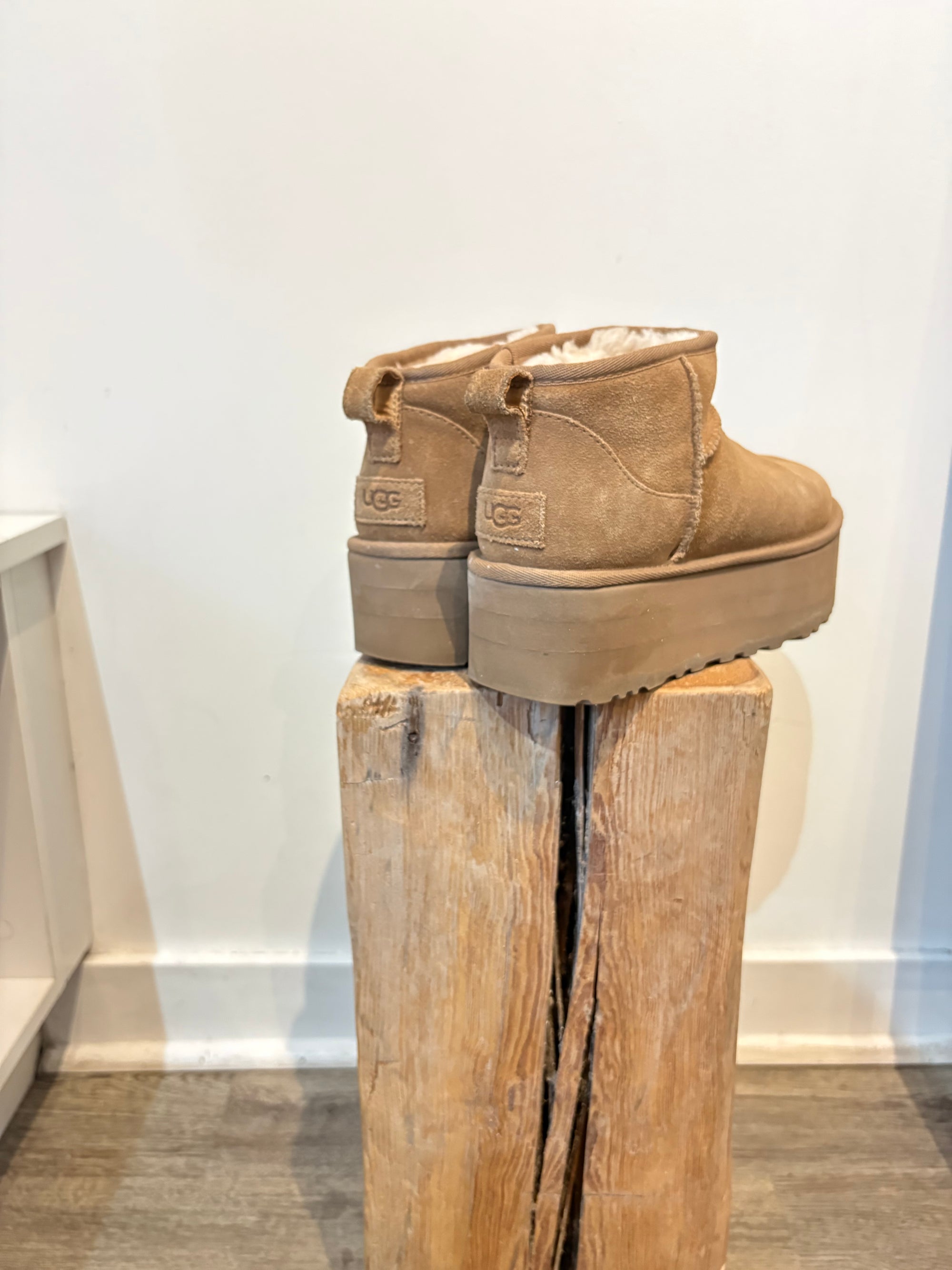 UGG Classic Ultra Mini Platform Boots Brown, 38