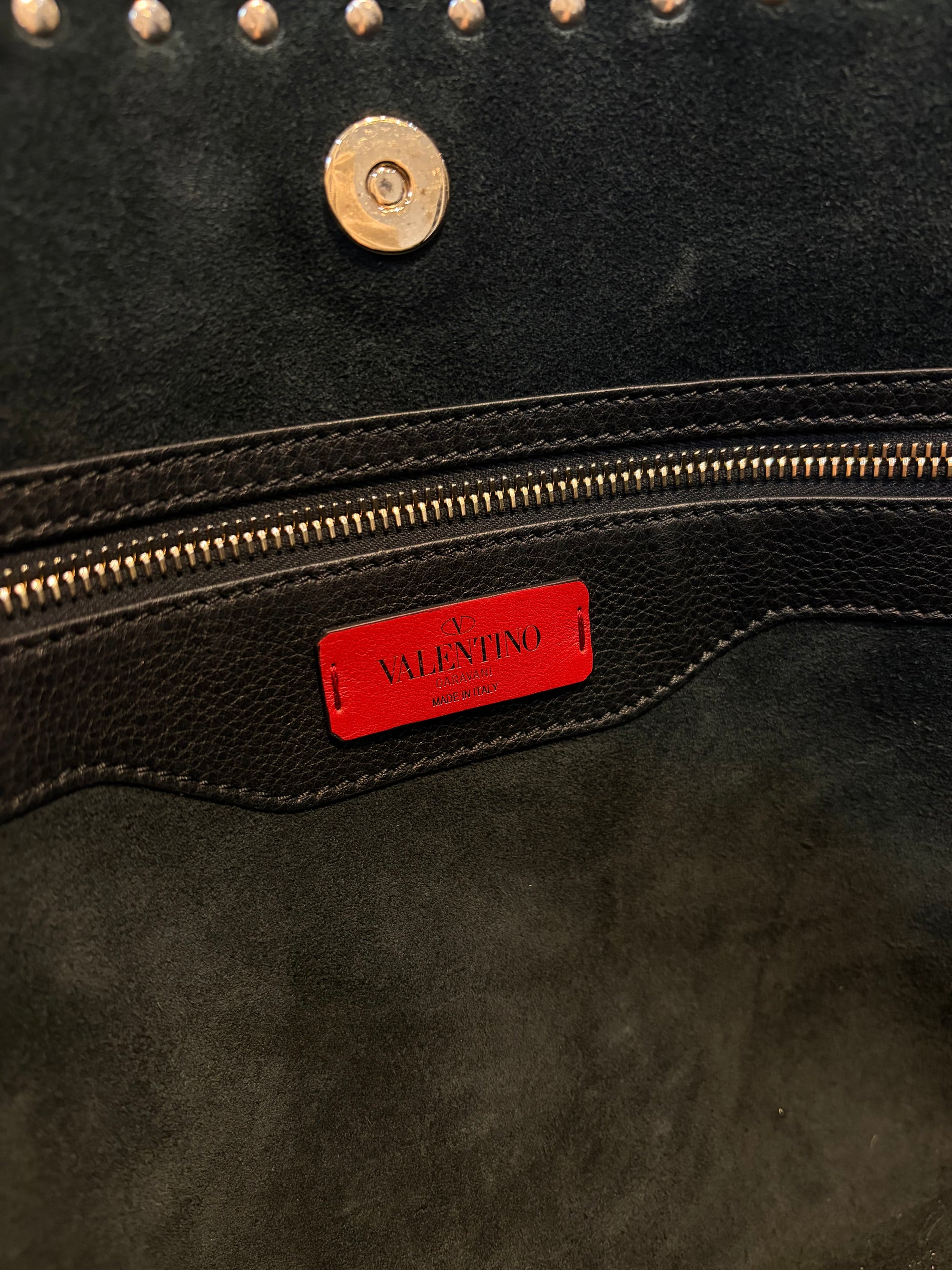 Valentino Garavani Rockstud Leather Tote Bag,  Black/Gold