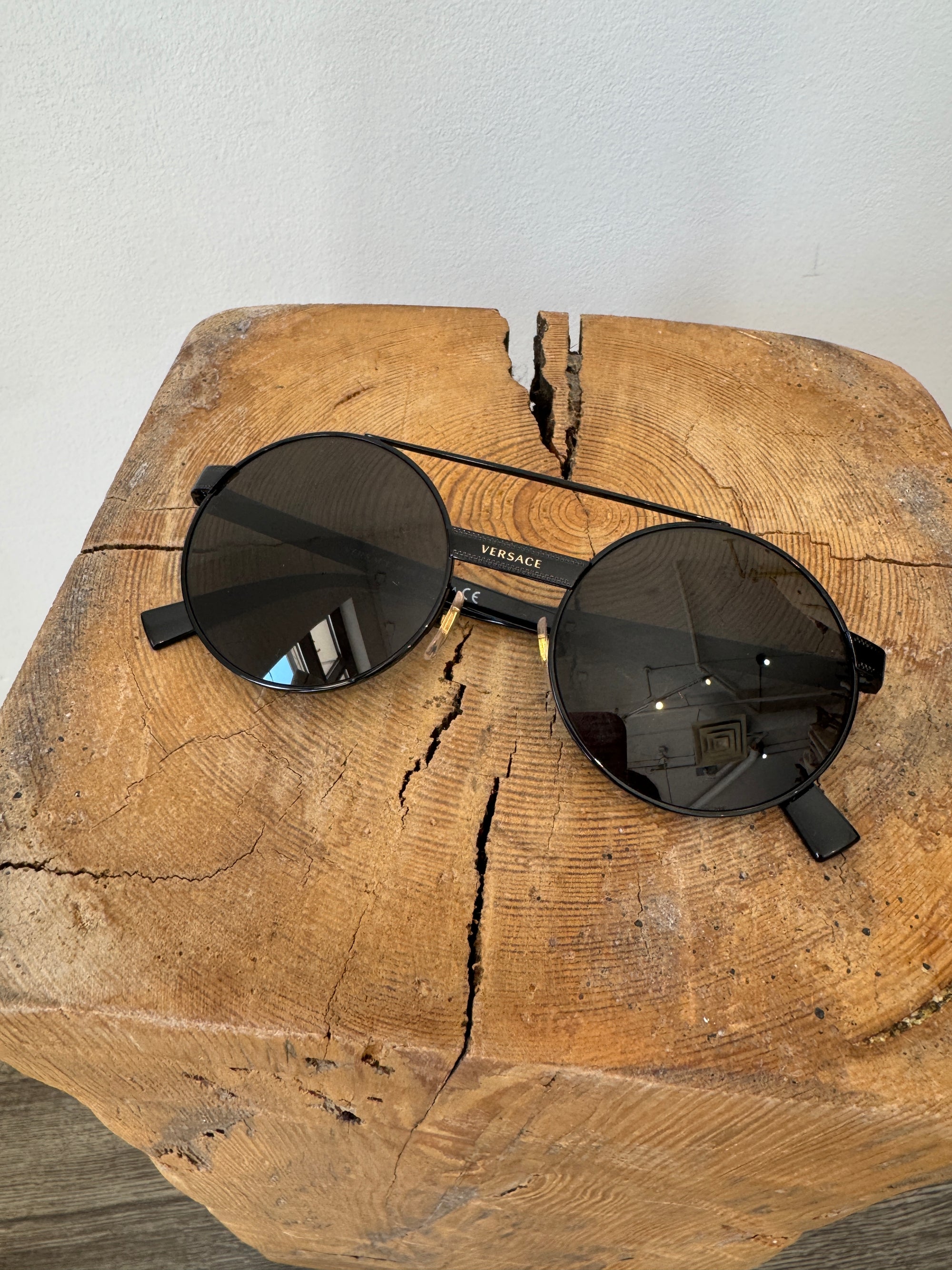Versace Round Aviator Sunglasses Black