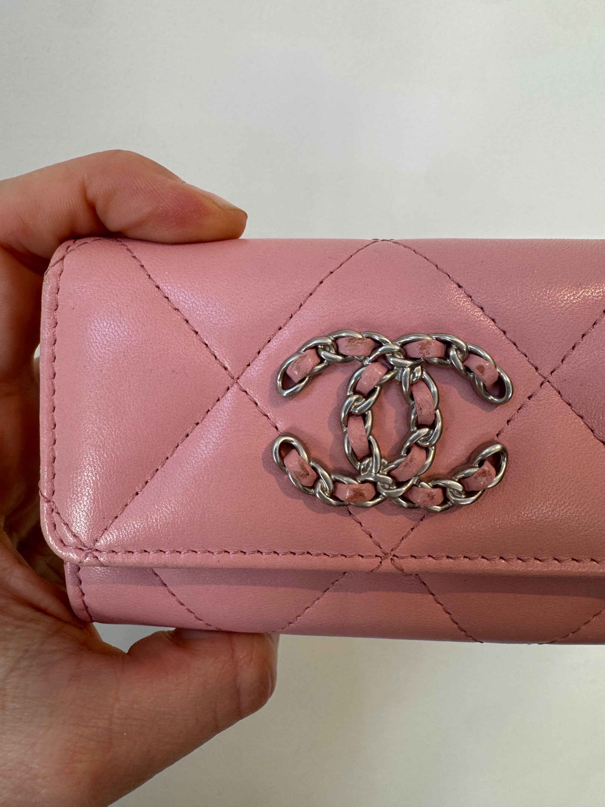 Chanel 19 Leather Chain CC Quilted Card Holder, Pink