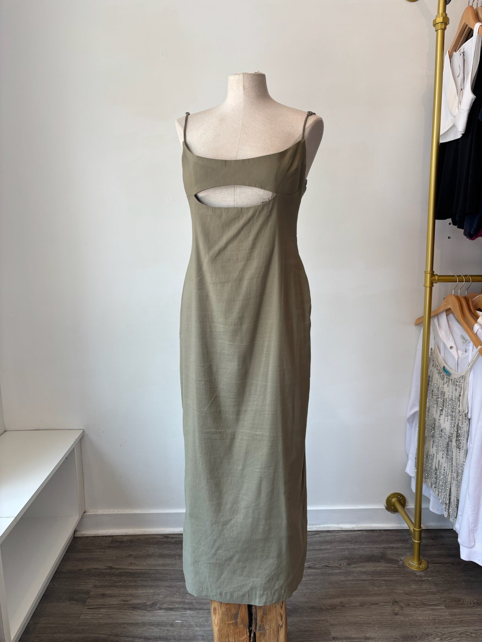 Zara Green Sleeveless Dress with keyhole, XL