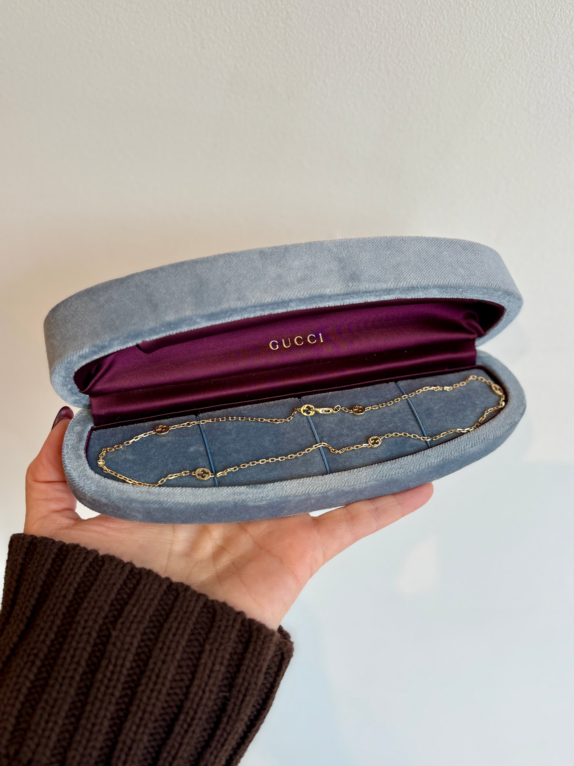 Gucci 18k Running GG Interlocking Necklace, Gold