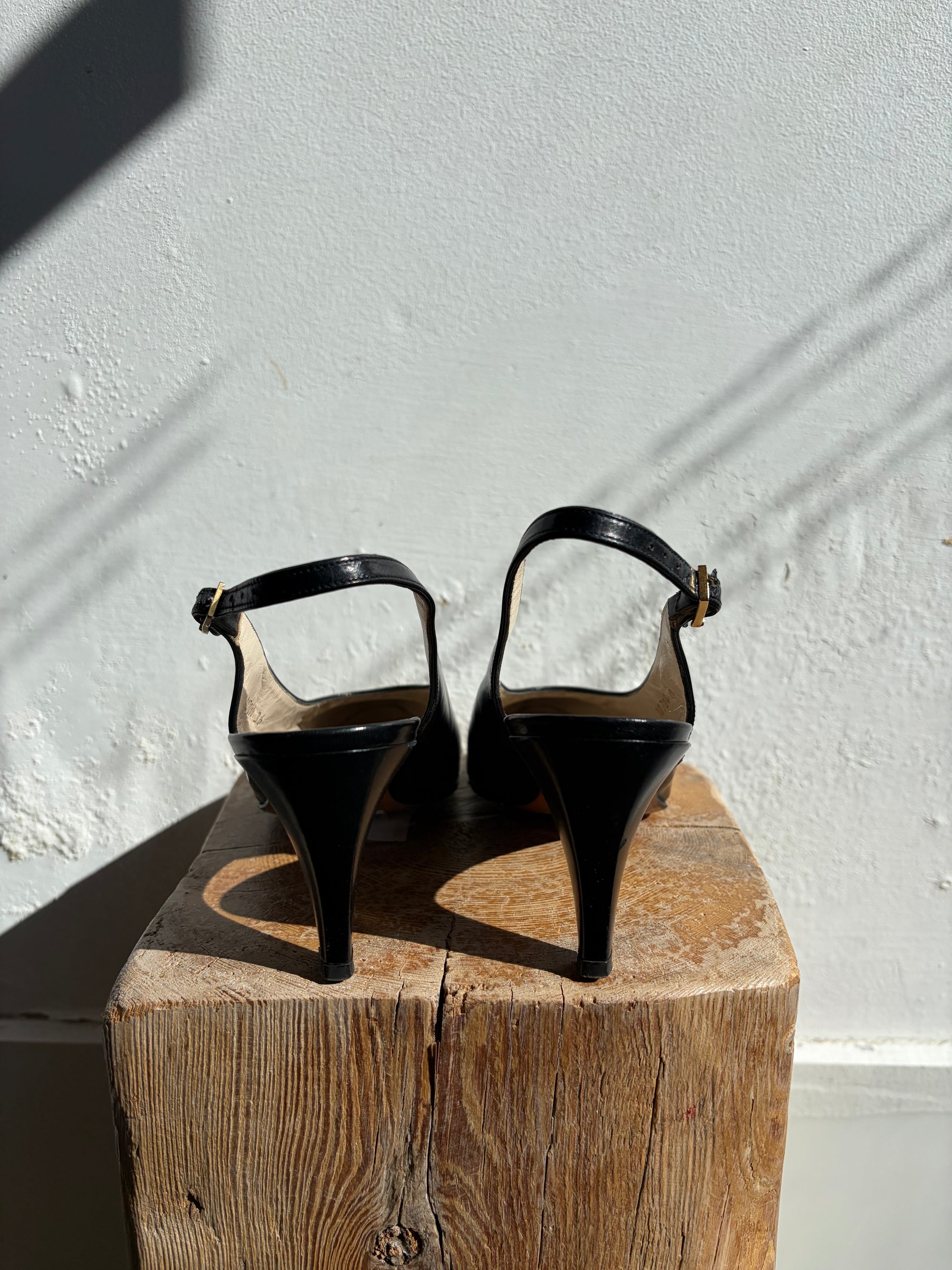 Chanel vintage slingbacks, Black, 36