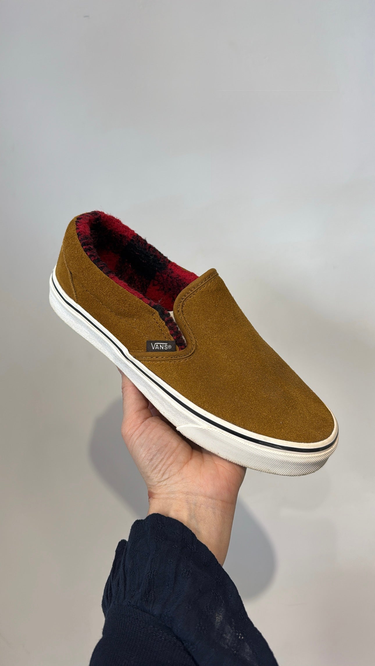 Vans fleece lined slip ons, Mustard, 7.5