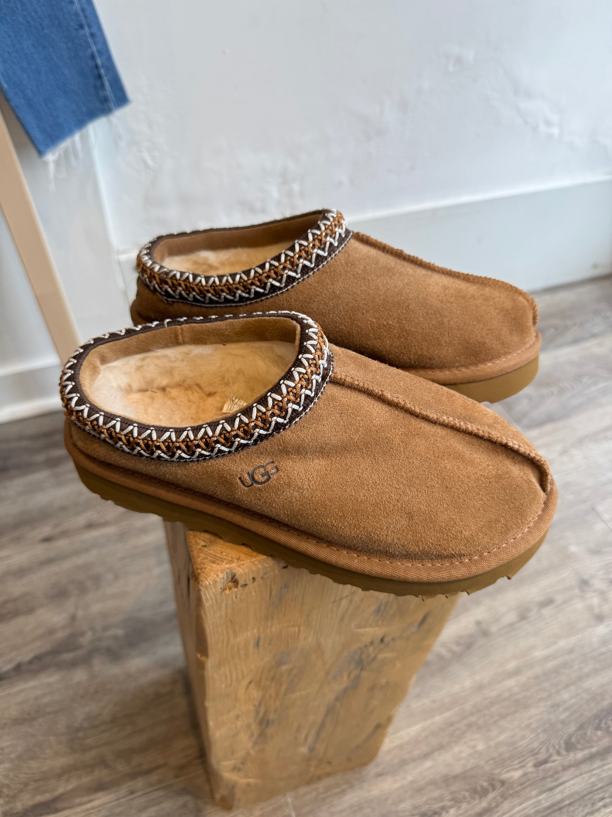 UGG Tasman Slippers, Brown, 6