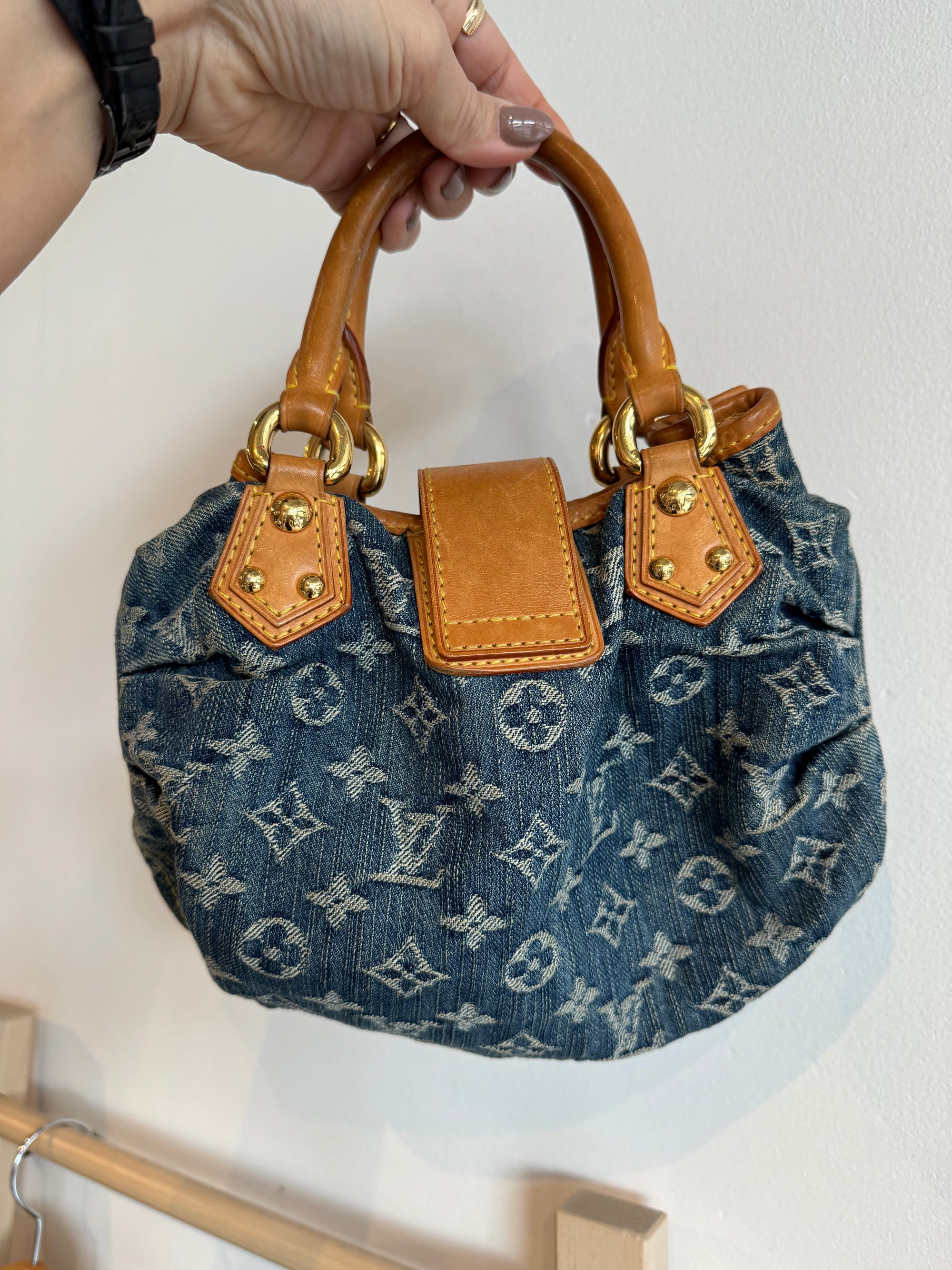 Louis Vuitton 2005 Pleaty Small Handbag