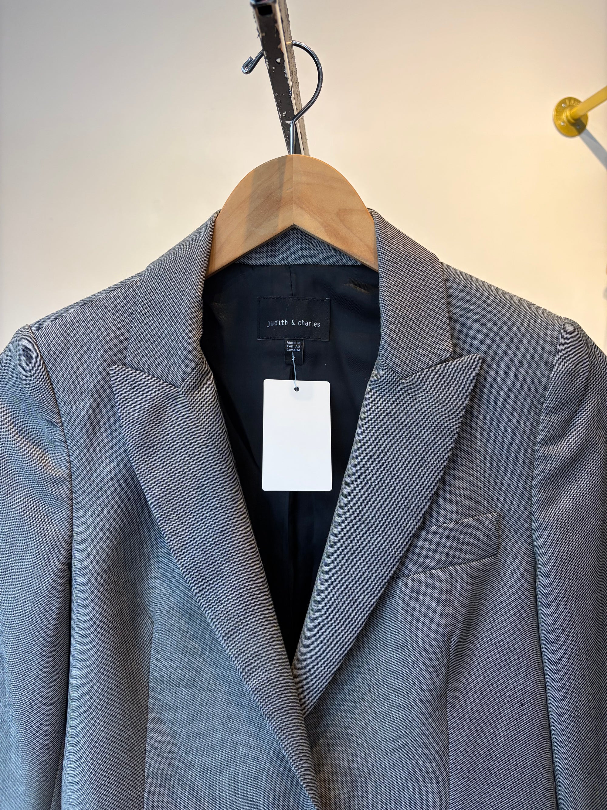 Judith & Charles, 100% wool Exterior Fitted Blazer, Grey, 2