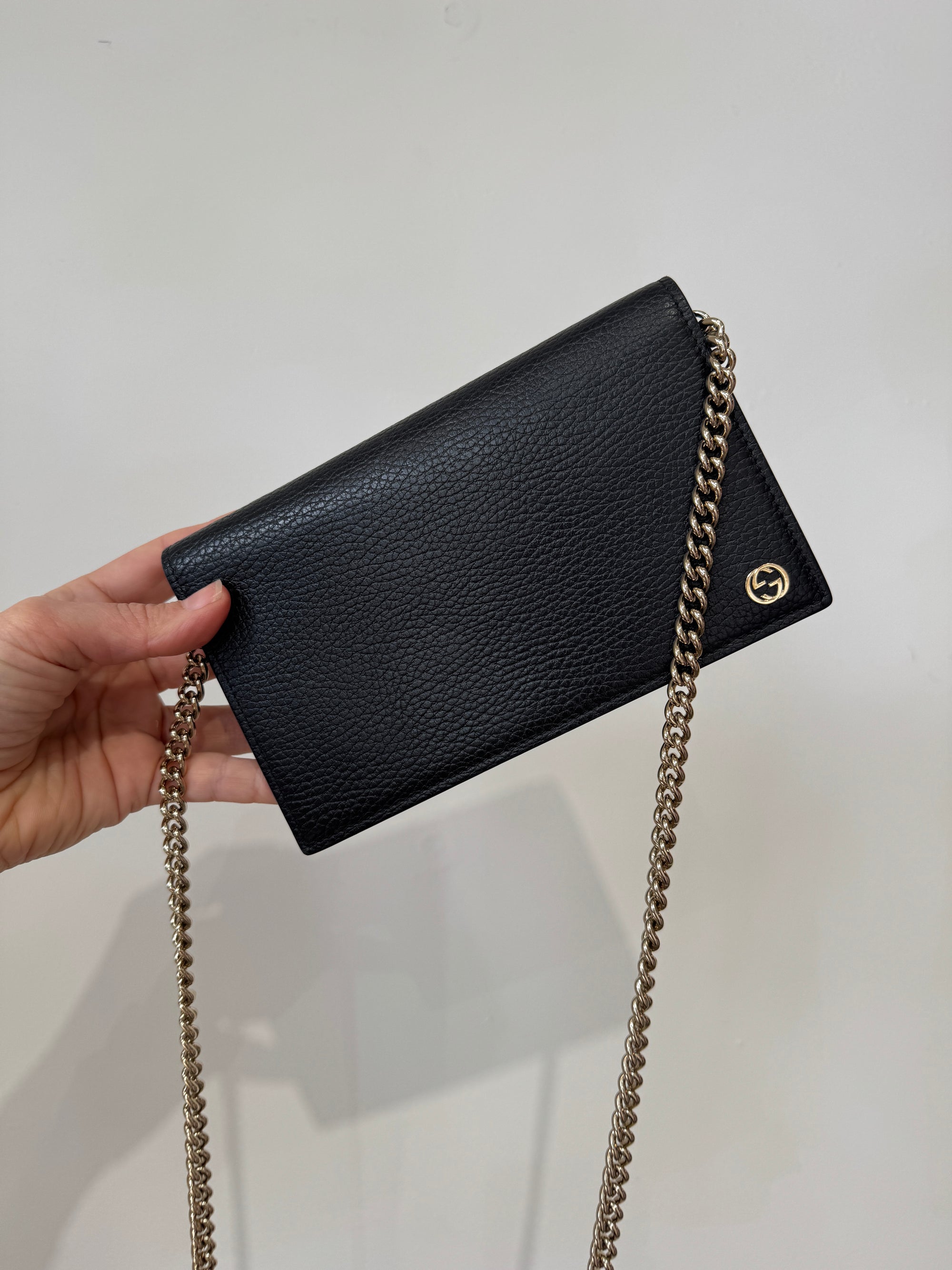 Gucci Dollar Calfskin Betty Wallet on Chain, Black