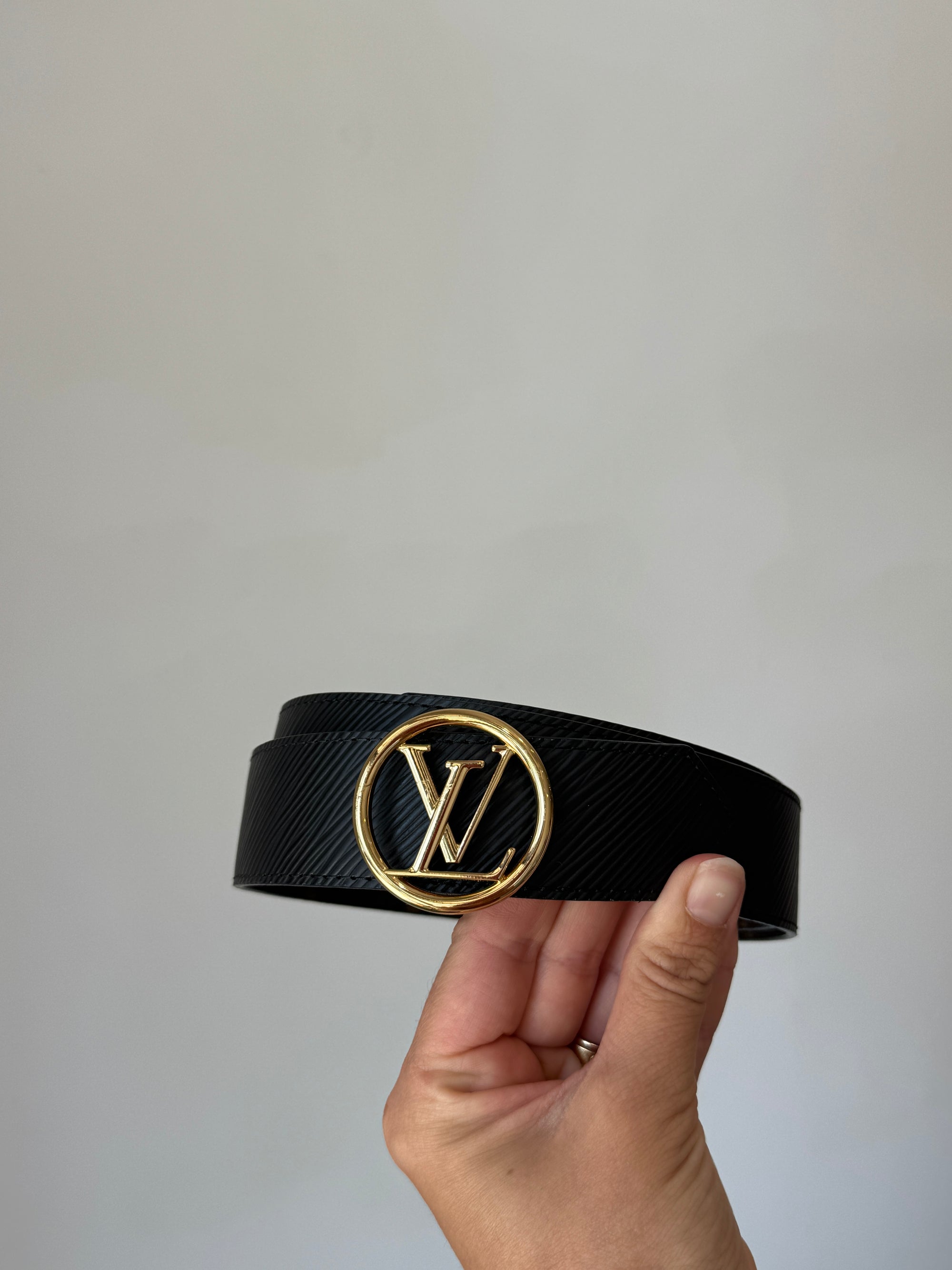 Louis Vuitton Reversible Belt, 80/32