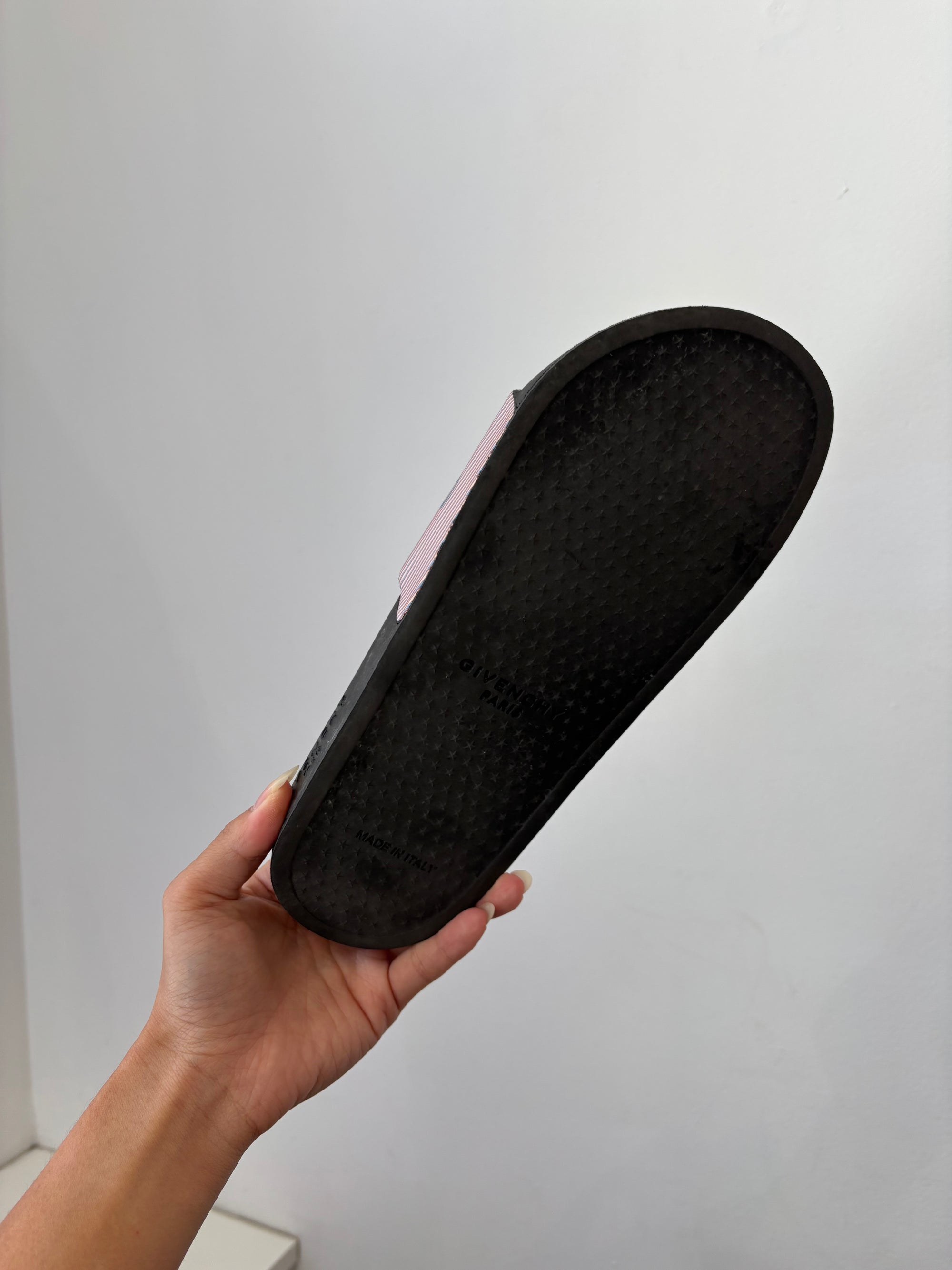 Givenchy Paris Black Pink Metallic Logo Slides, 39