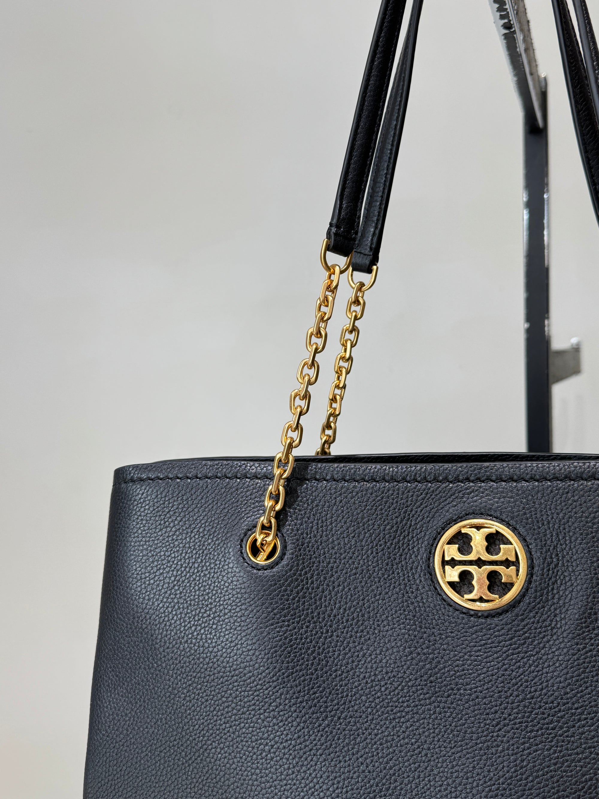 Tory Burch Chain Link Tote