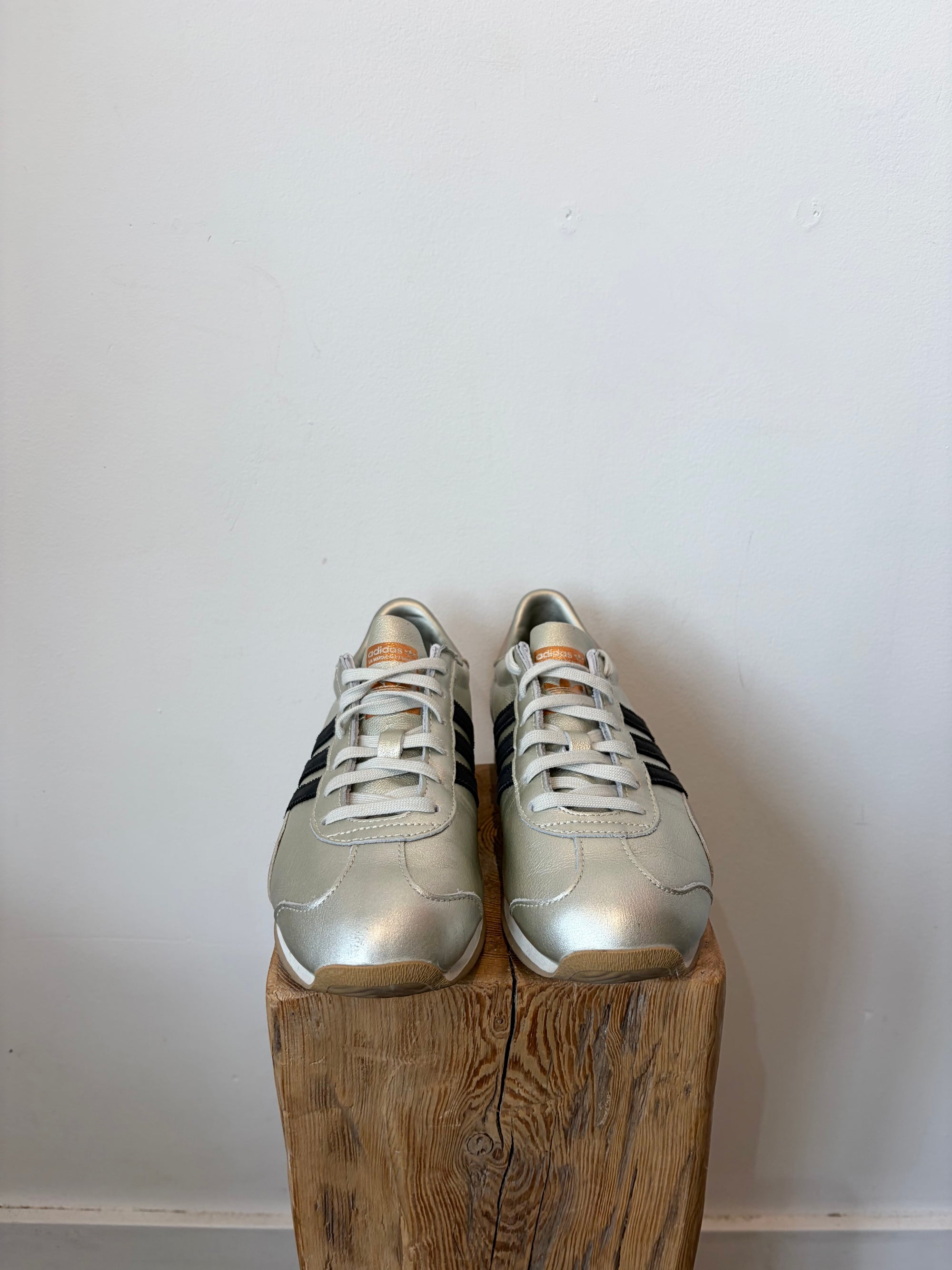 Adidas, Country Low Top Sneakers, Silver, 6M (7.5 W)