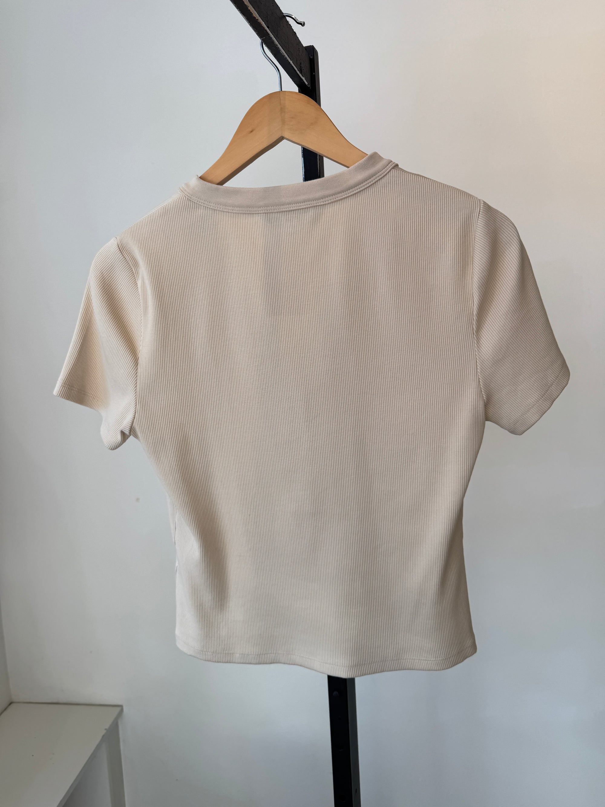 Veronica Beard ribbed short sleeve henley, Beige, Medium