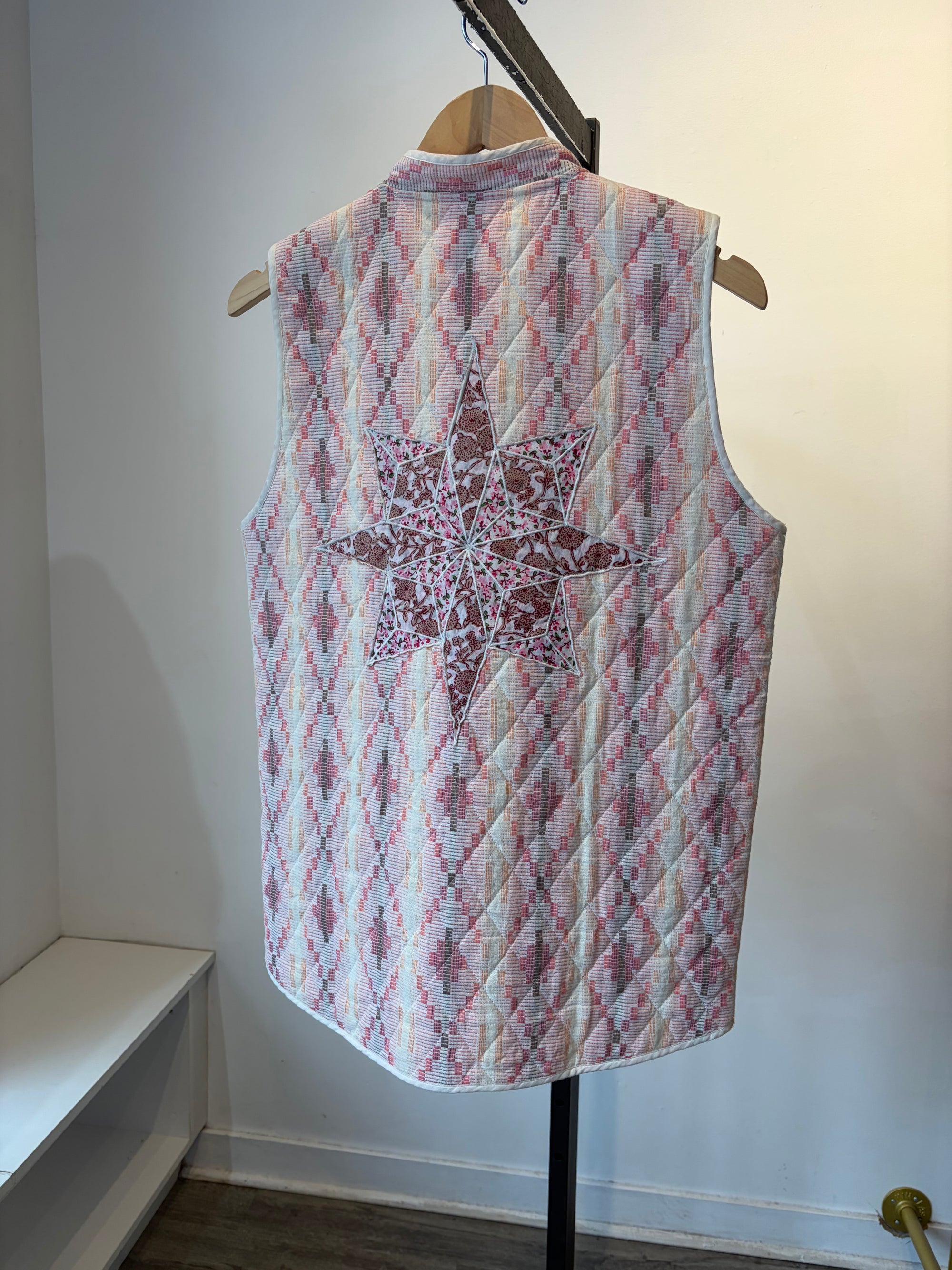 Sofie Schnoor quilted vest, Pink, Small