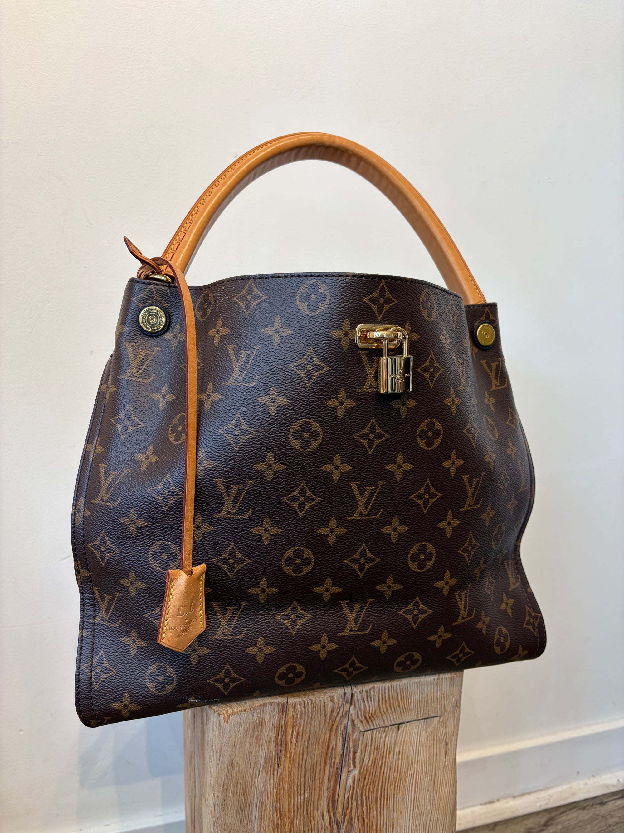 Louis Vuitton Monogram Gaia Handbag, Brown/Black