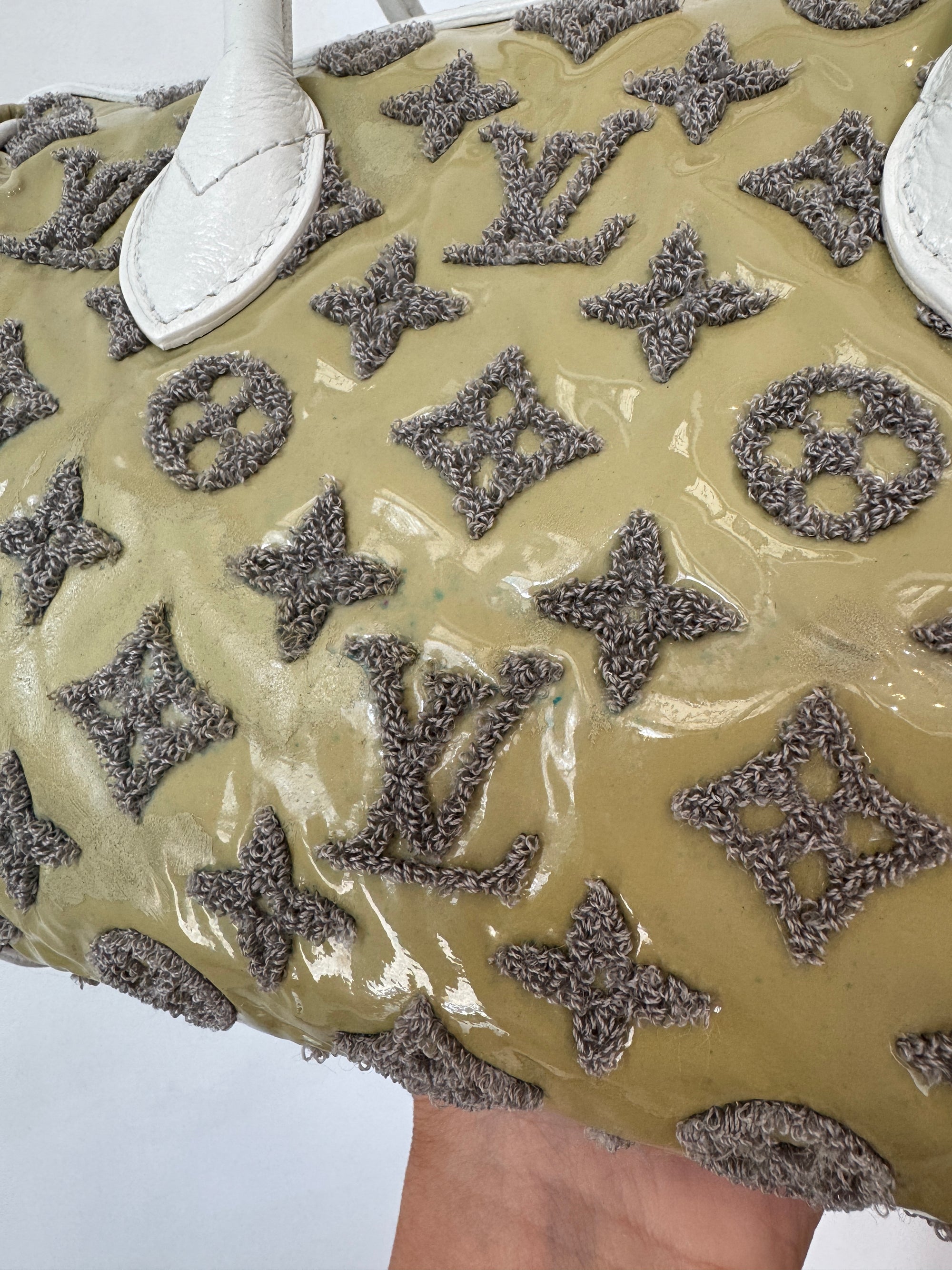 Louis Vuitton 2012 Bouclettes Speedy Round White/Grey